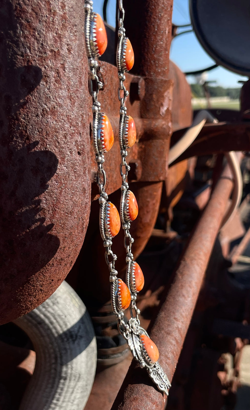 Orange Spiny Oyster Lariat Necklace | Floral Drop with Butterfly | 925 Sterling Silver E595
