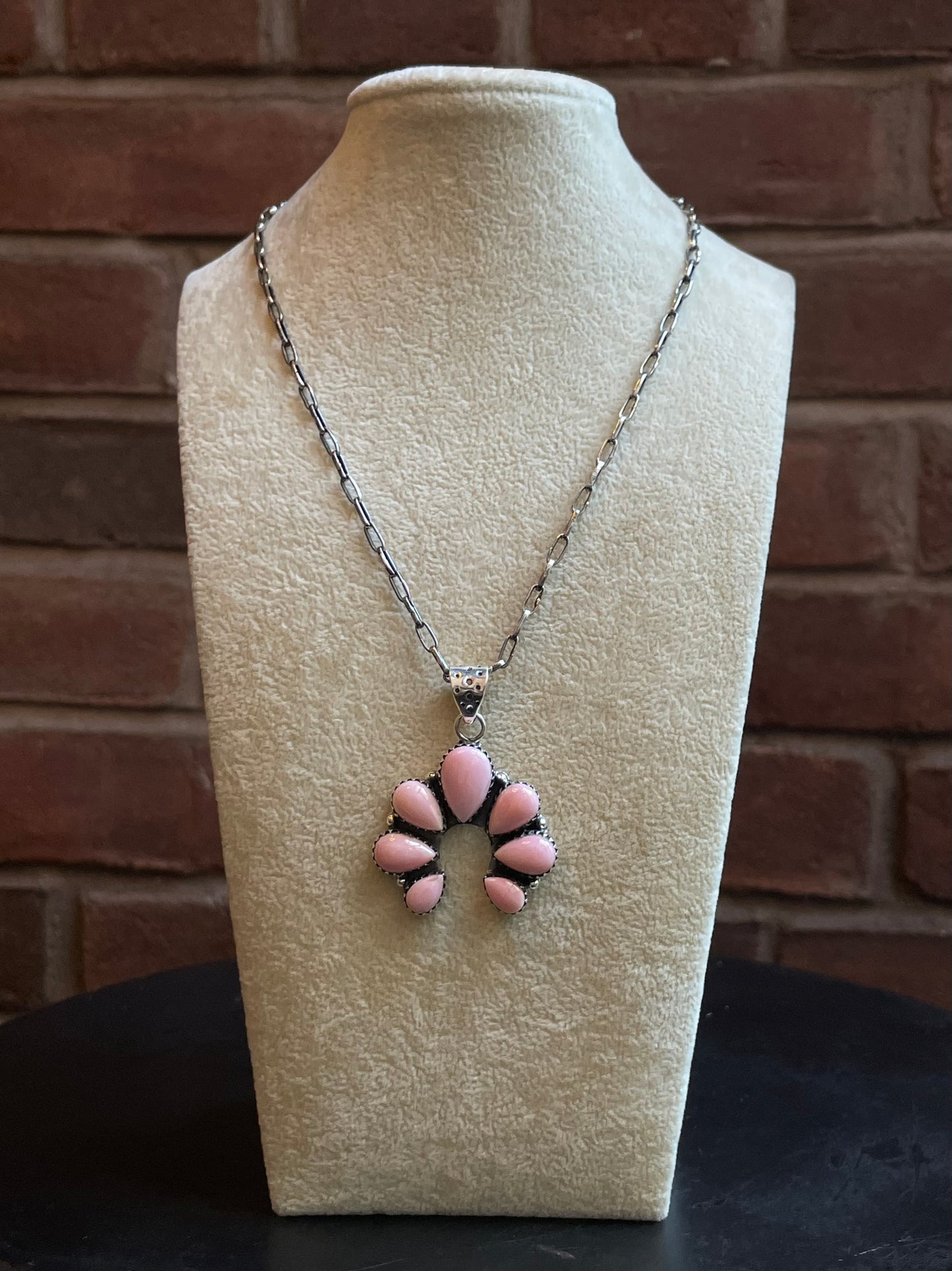 Pink Conch Naja Pendant | 925 Sterling Silver E222