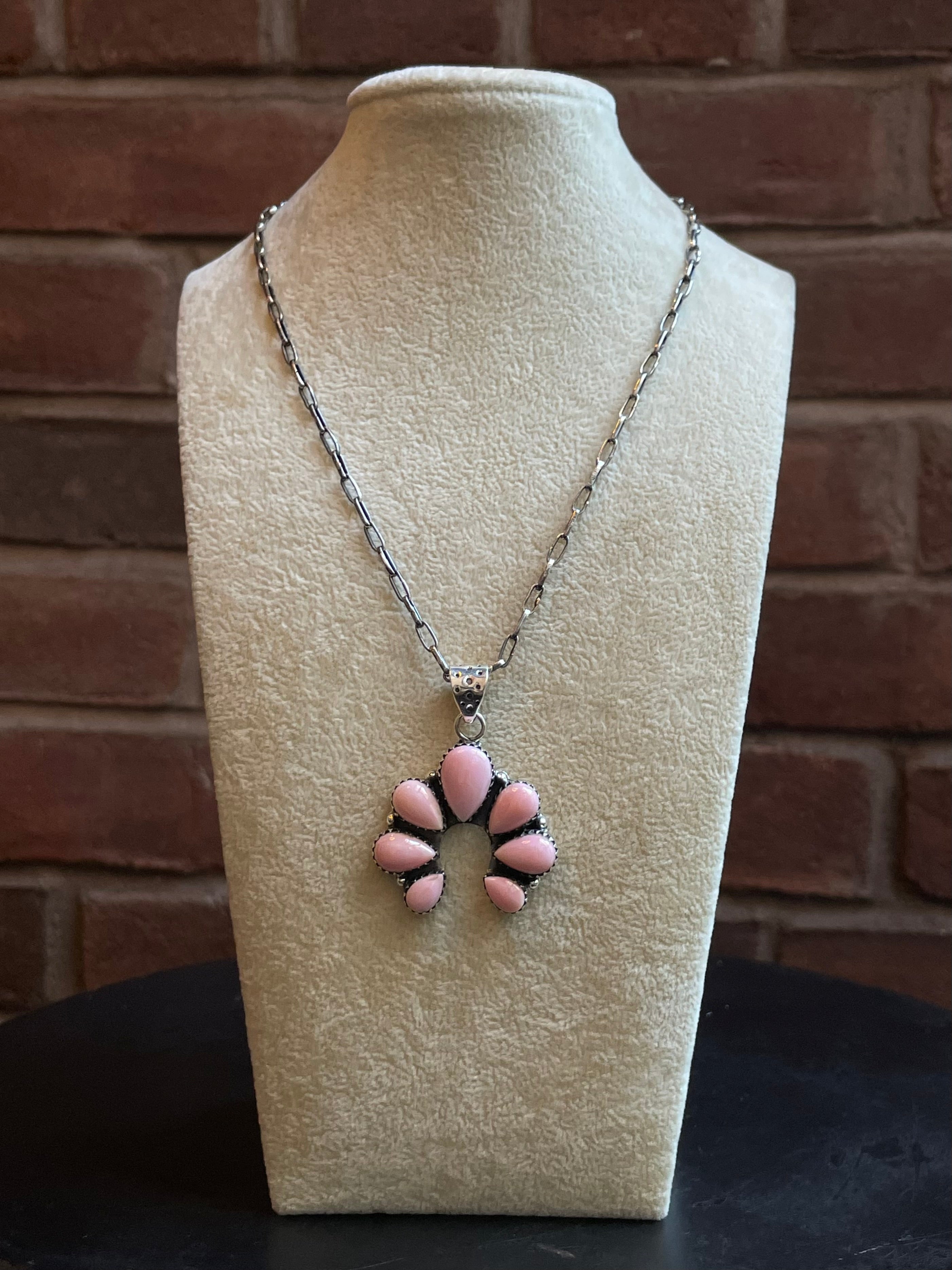 Pink Conch Naja Pendant | 925 Sterling Silver E222