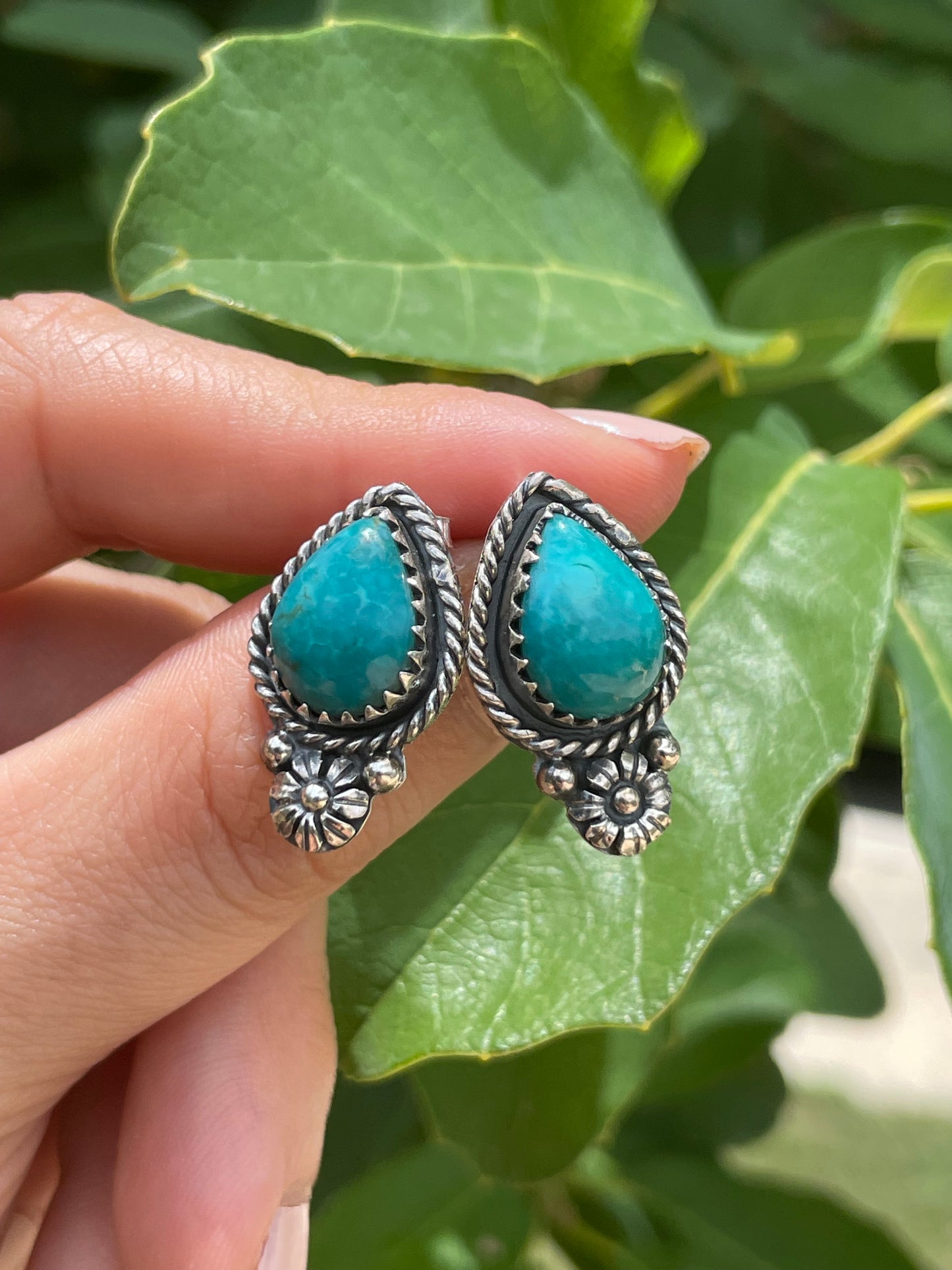 Kingman Turquoise Tear Drop Stud Earrings | 925 Sterling Silver D195