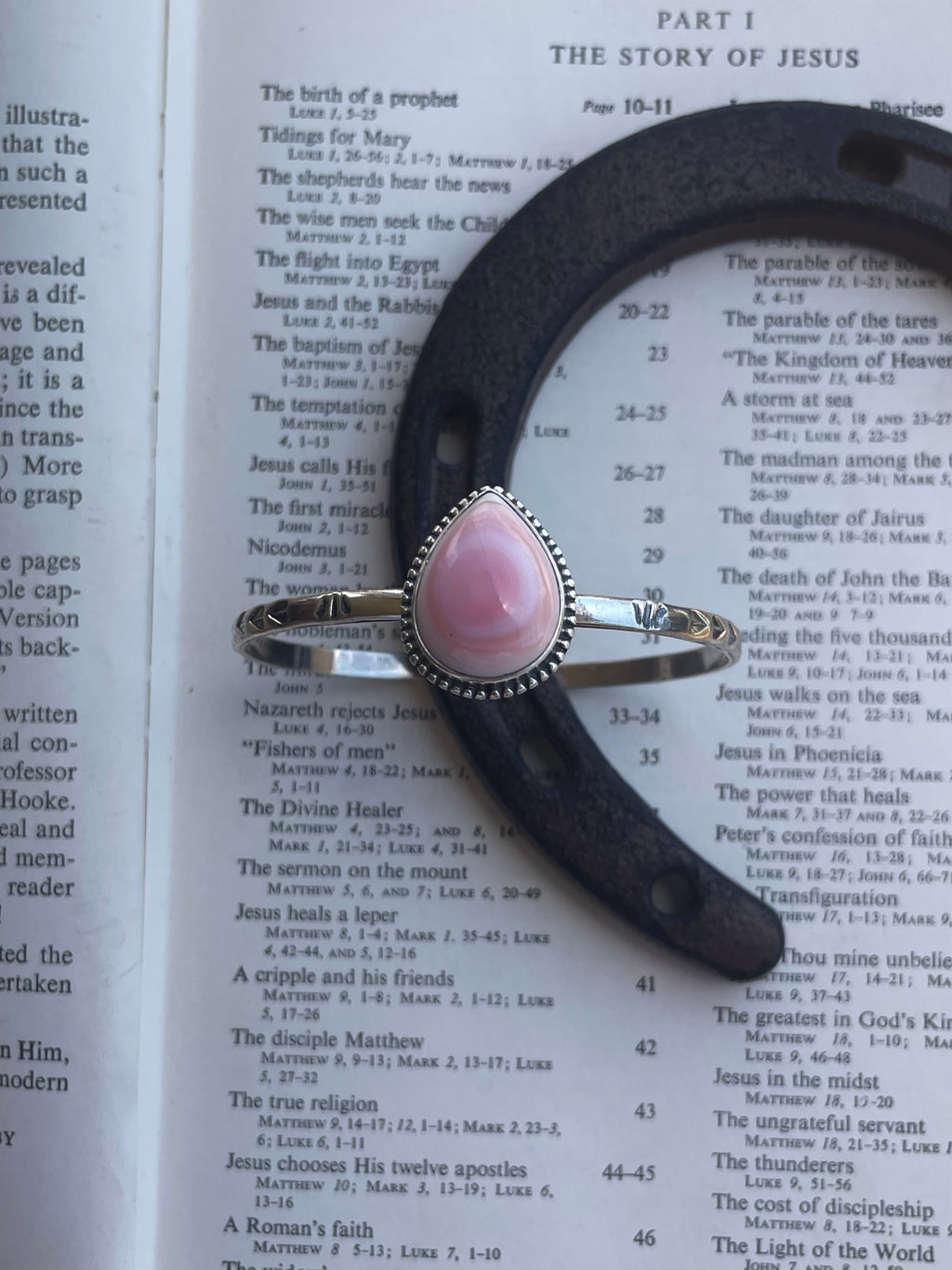 Pink Conch Teardrop Cuff Bracelet | 925 Sterling Silver G736