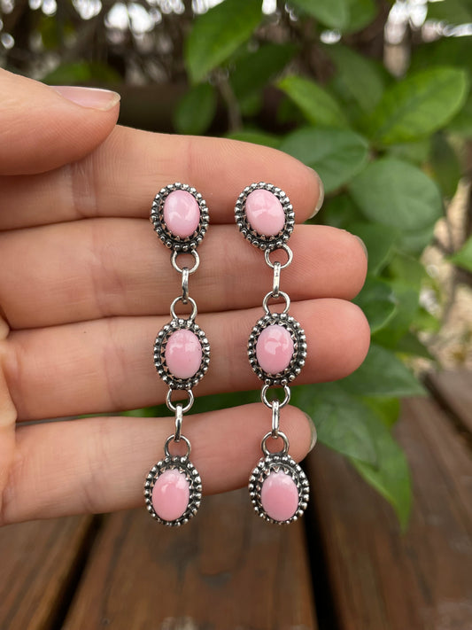 Pink Conch Drop Stud Earrings | 925 Sterling Silver B974