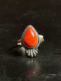 Spiny Oyster Teardrop Ring | Sterling Silver | Size 9 | A735
