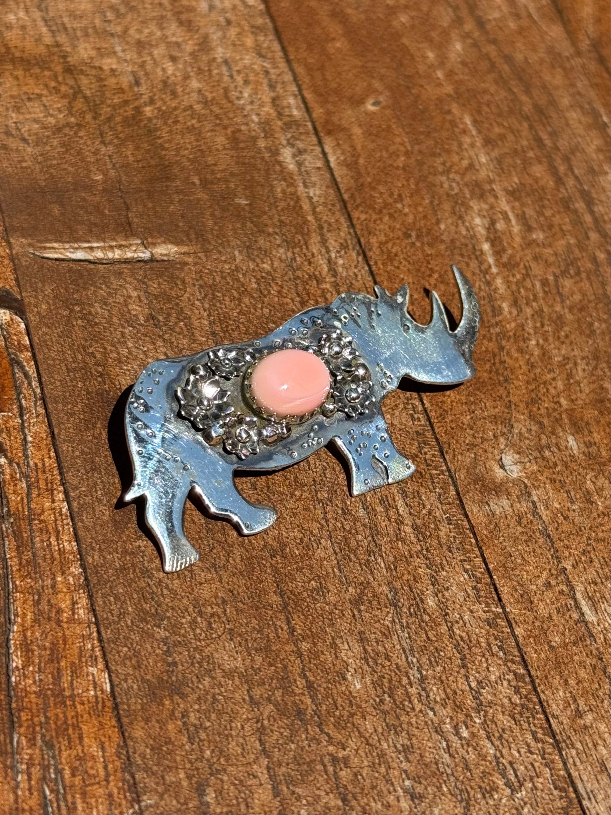 Pink Conch Rhinoceros Pendant | Sterling Silver A595