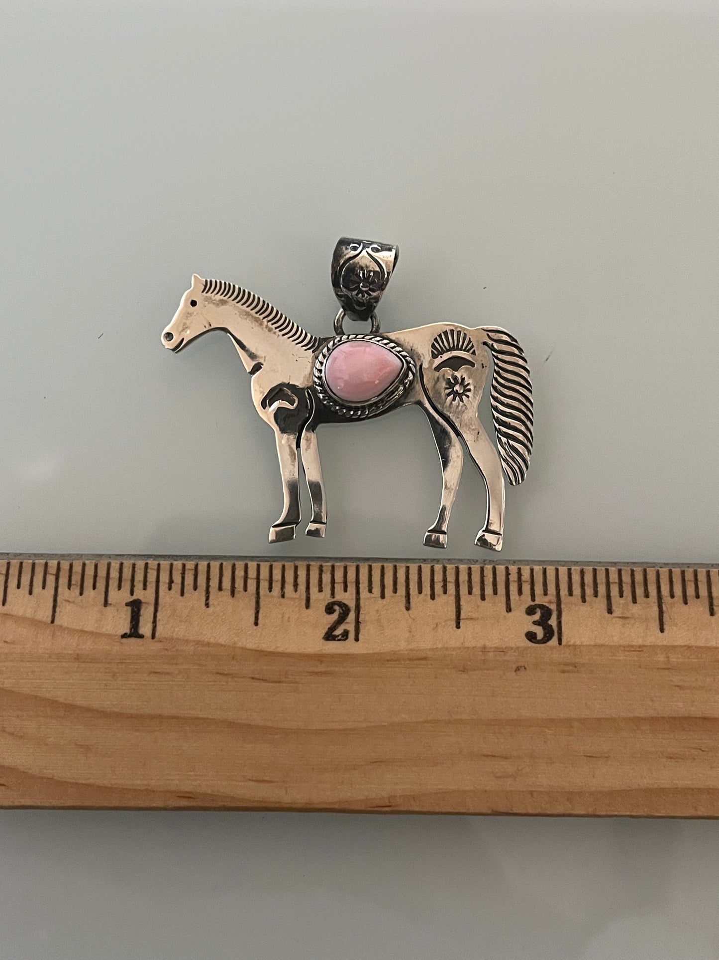 Pink Conch Horse Pendant | 925 Sterling Silver E253