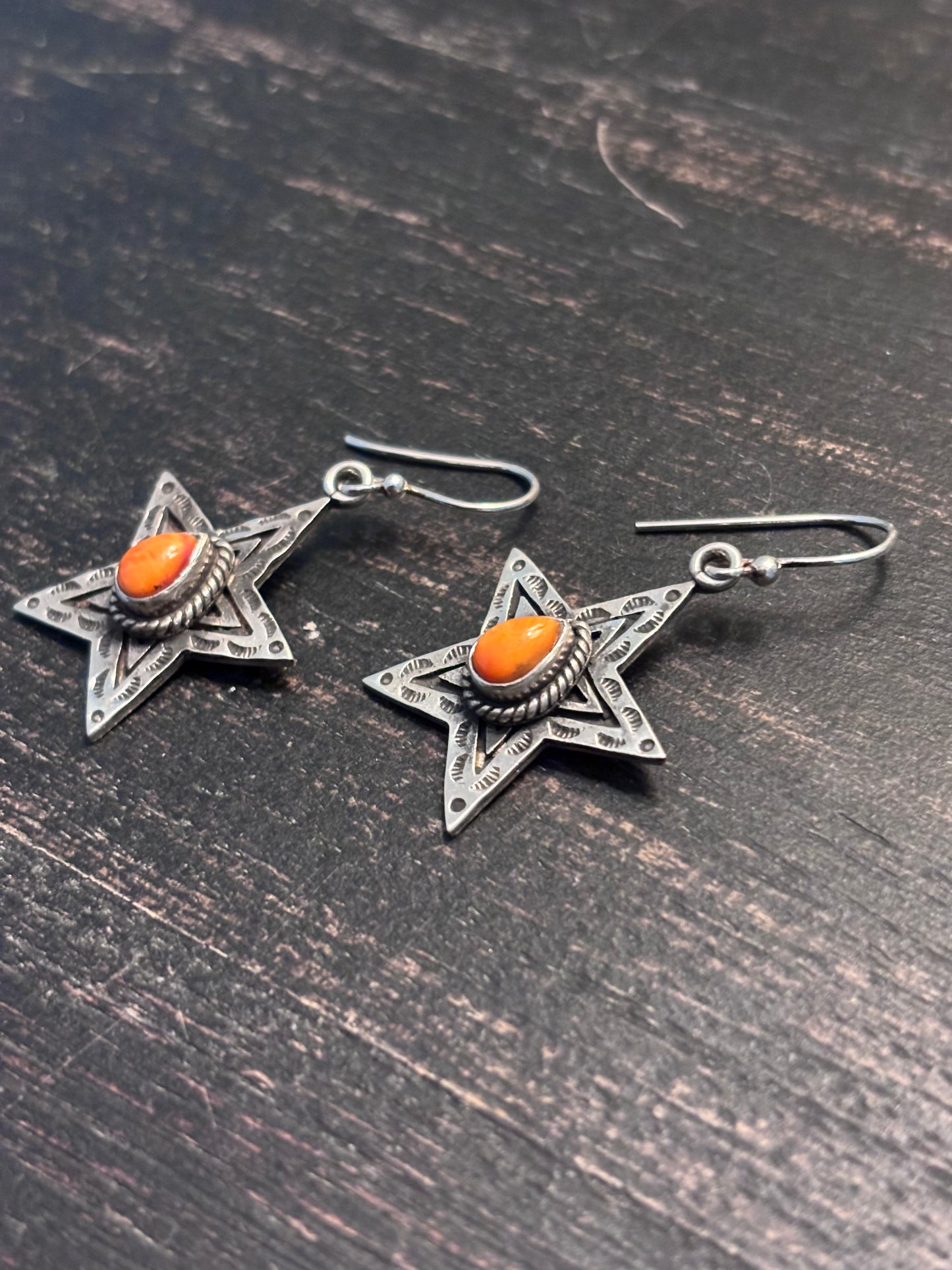 Spiny Oyster Star Dangle Earrings | 925 Sterling Silver A095