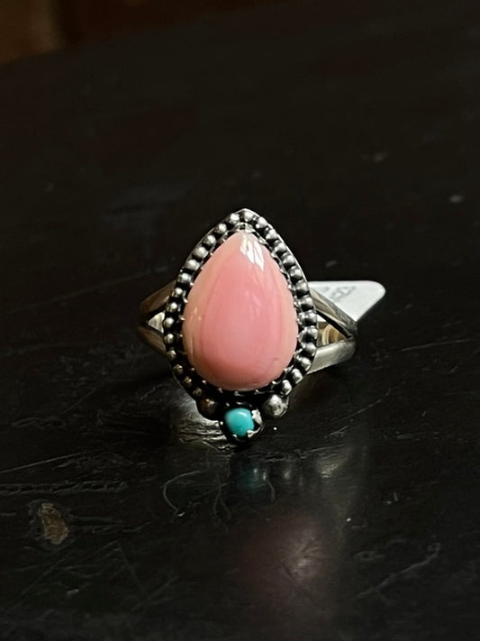 Pink Conch Ring Oval | Sterling Silver | Size 7 | A420