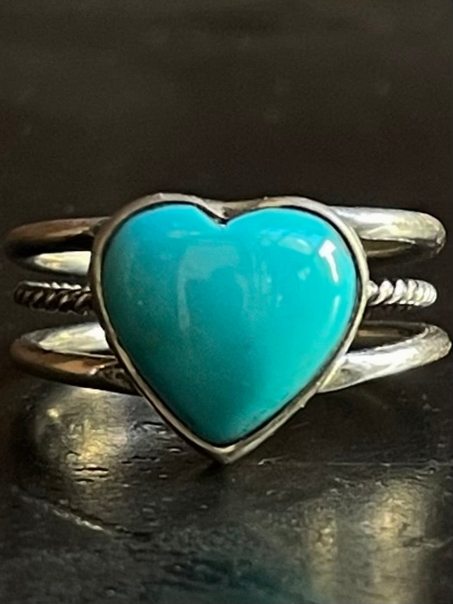 Kingman Turquoise Heart Ring | Sterling Silver | Size 8 G360