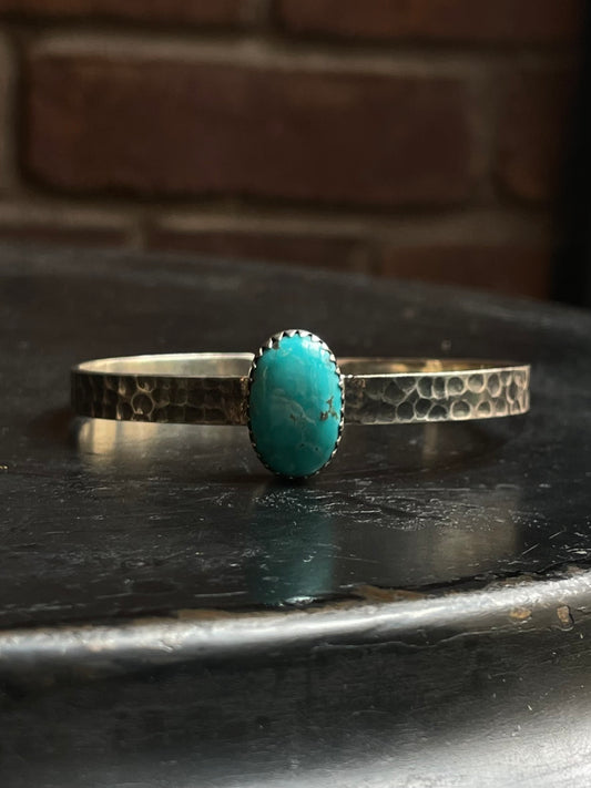 Kingman Turquoise Oval Cuff | 925 Sterling Silver E325