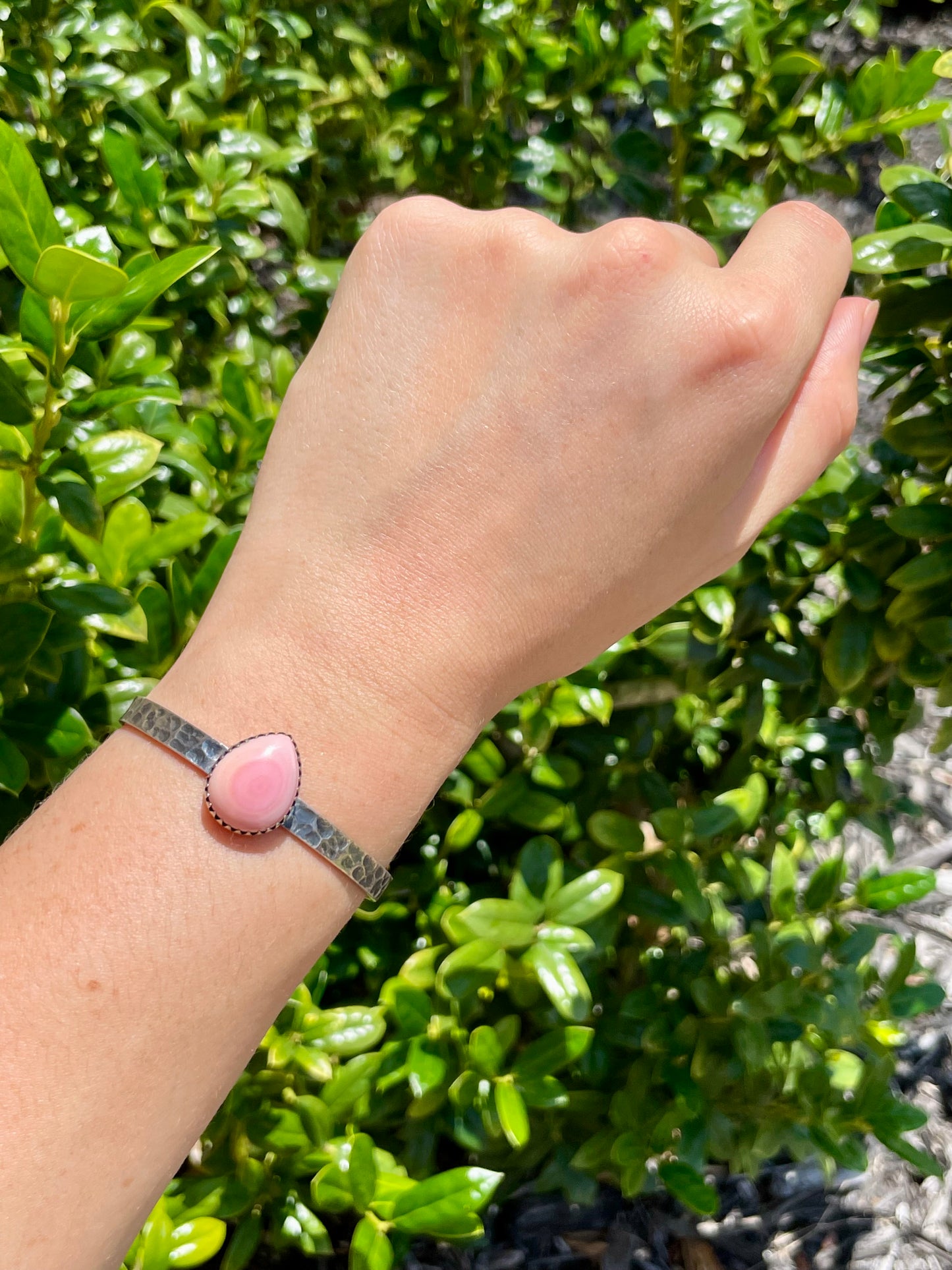 Pink Conch Cuff Bracelet | 925 Sterling Silver D150