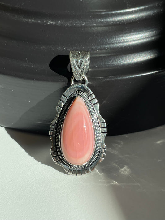 Pink Conch Pendant | Sterling Silver 925 B846
