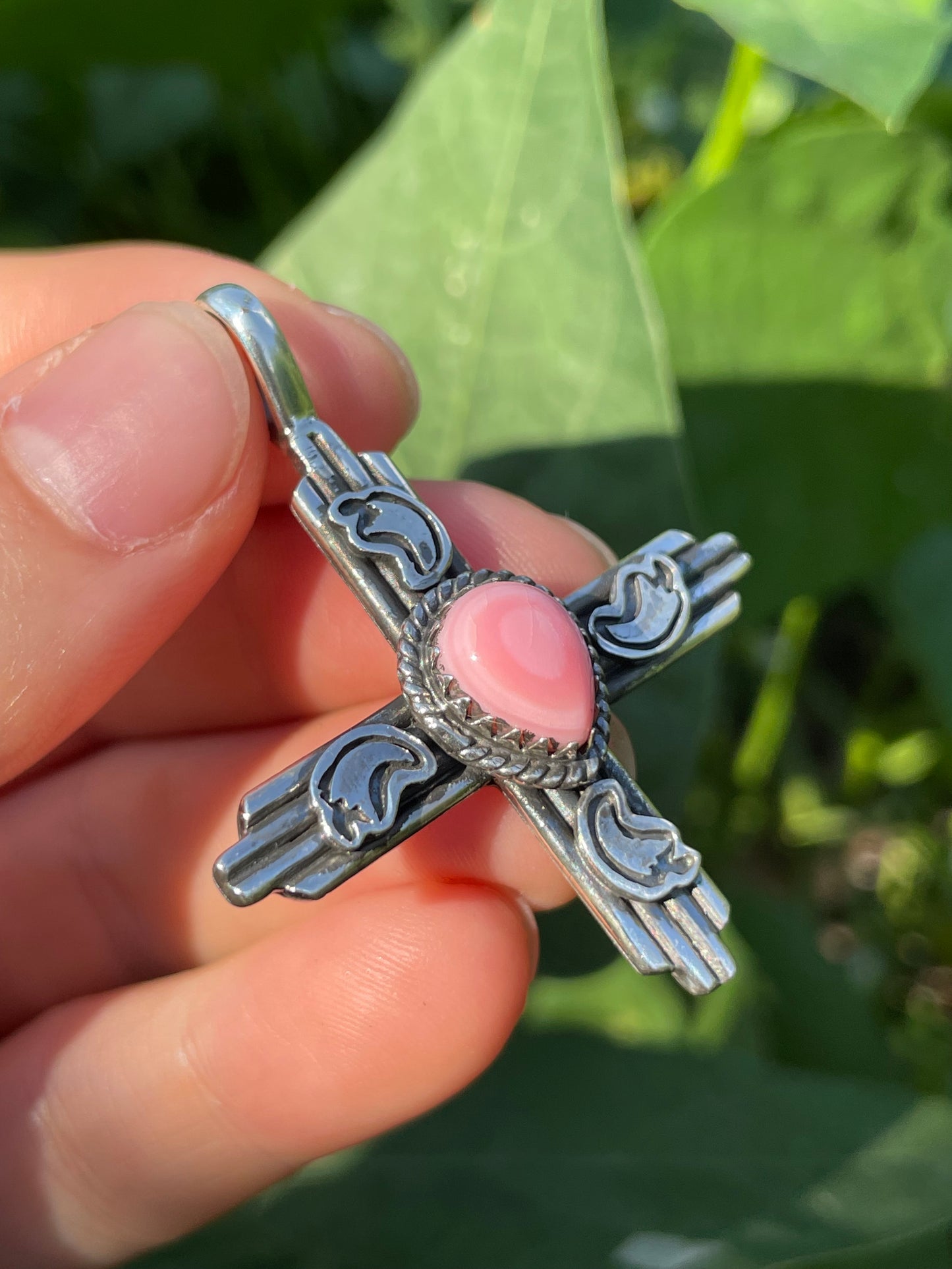 Pink Conch Cross Pendant | 925 Sterling Silver Y8