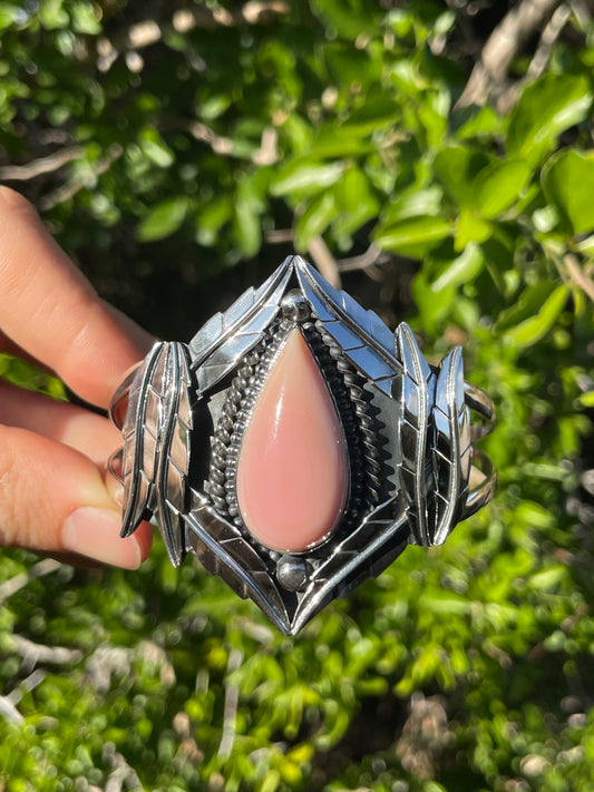 Pink Conch Multi Feather Cuff Bracelet | Sterling Silver 925 B725
