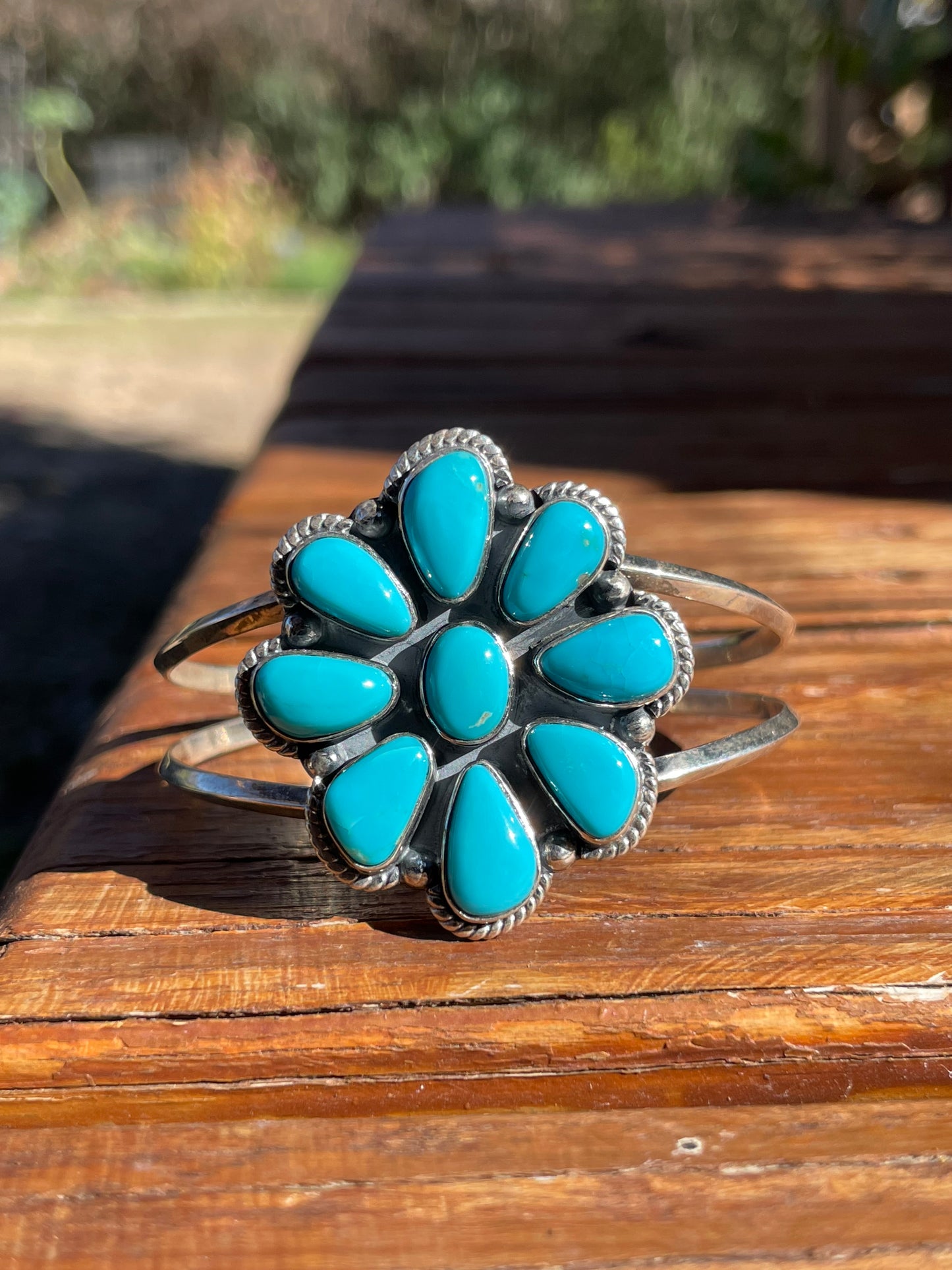 Kingman Turquoise Cluster Flower Cuff | 925 Sterling Silver | B9508 B883