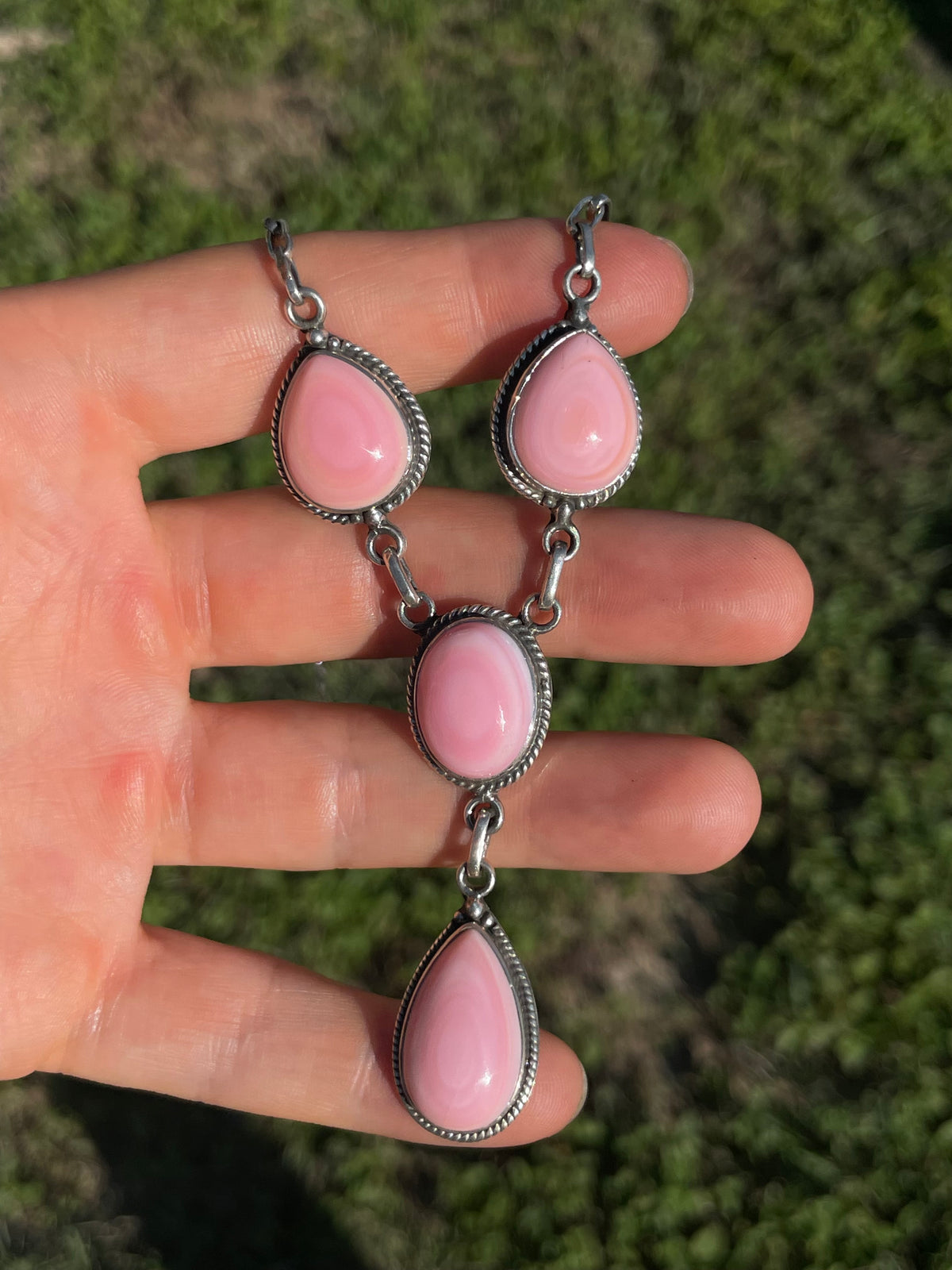 Pink Conch Lariat Necklace | Teardrop Station Drop | 925 Silver E584