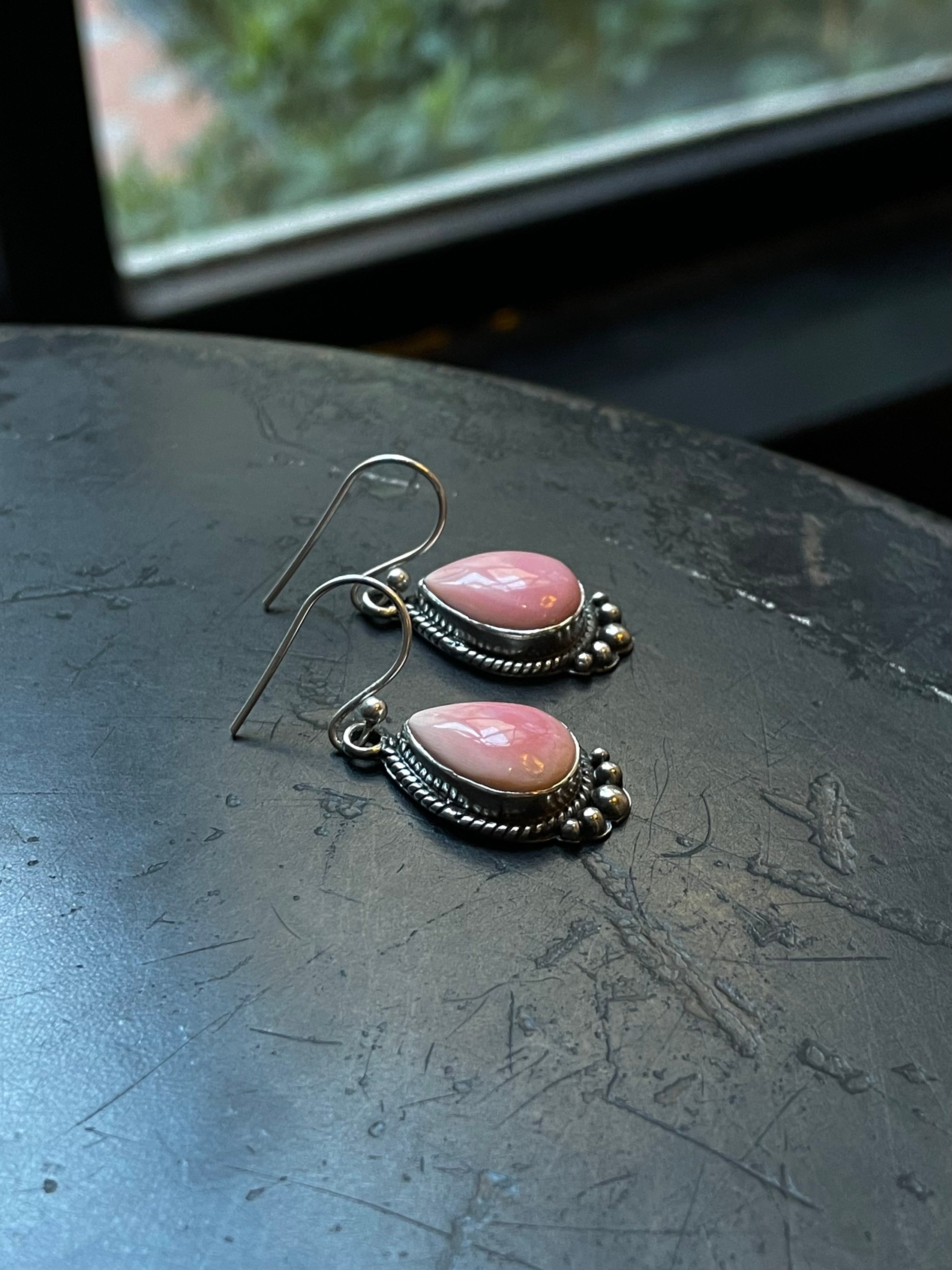 Pink Conch Floral Earrings | 925 Sterling Silver E391