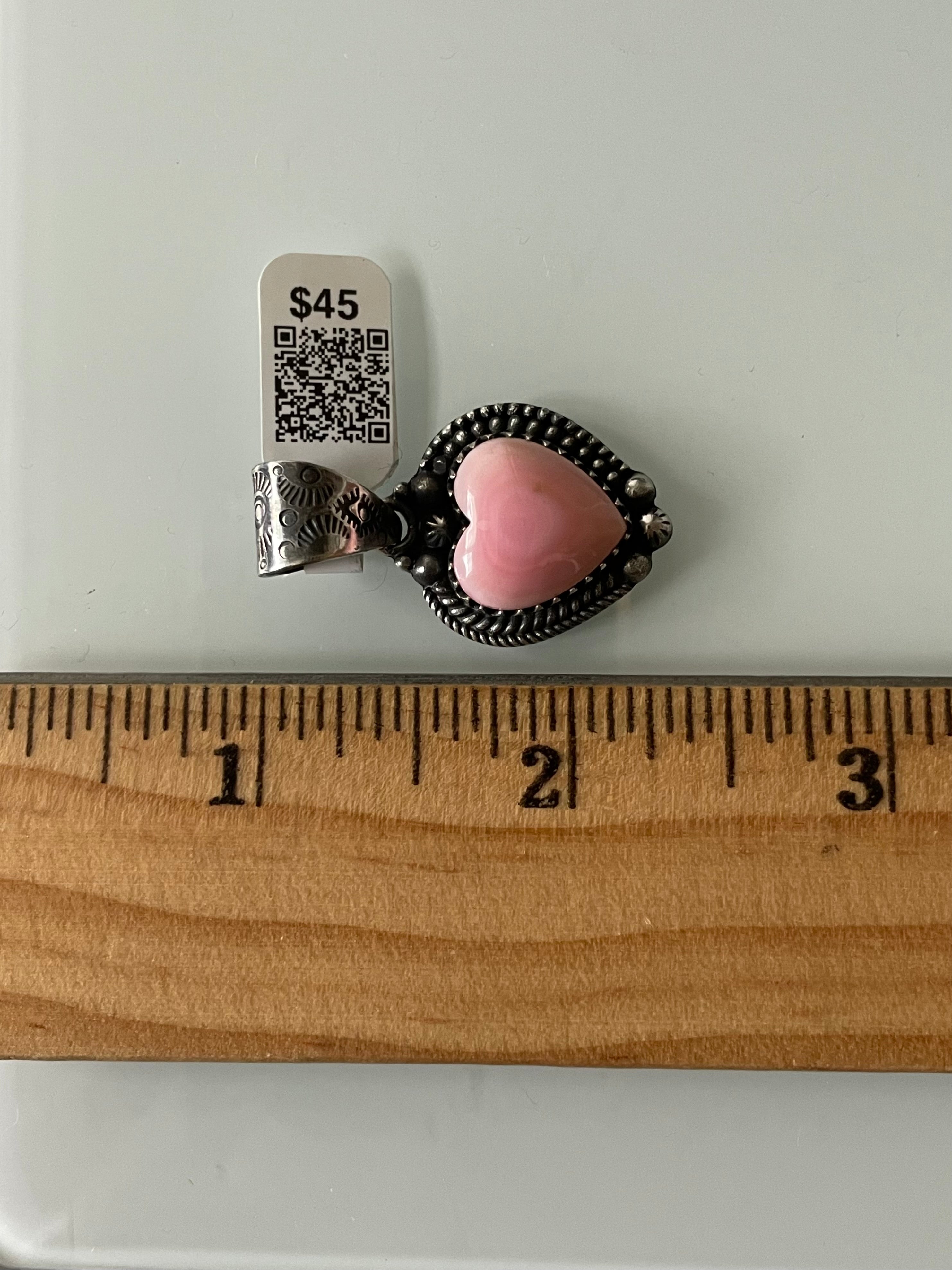 Pink Conch Heart Pendant | Sterling Silver | A653