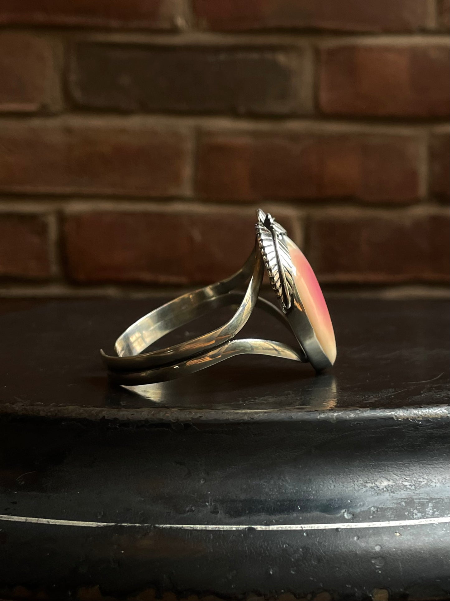 Pink Conch Heart Cuff | Floral Leaf Accent | 925 Silver E535