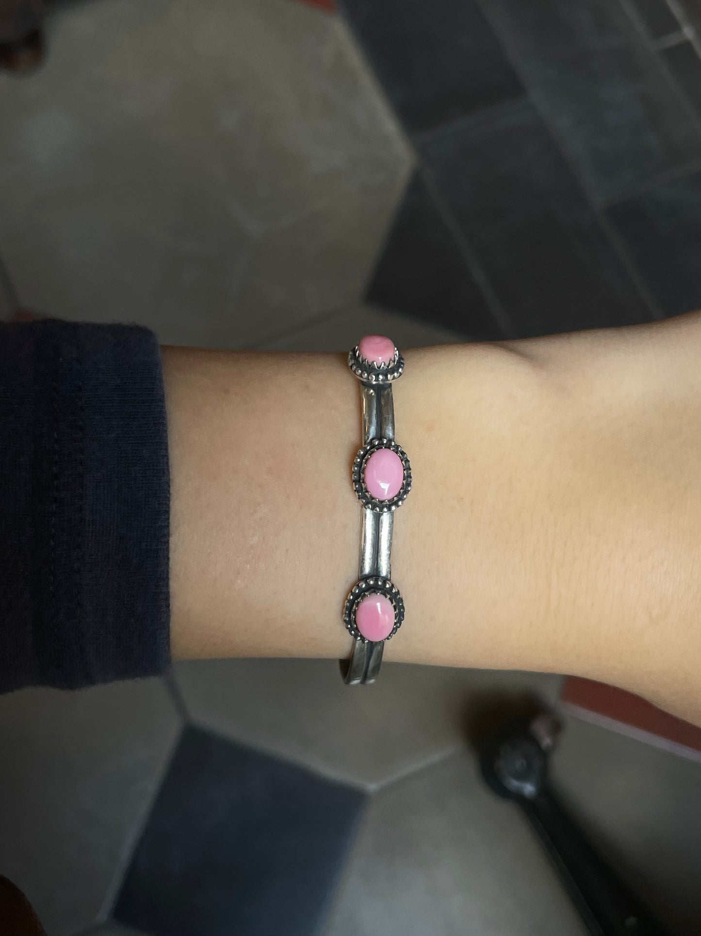 Pink Conch Cuff Bracelet | Three Stone Sterling Silver E683
