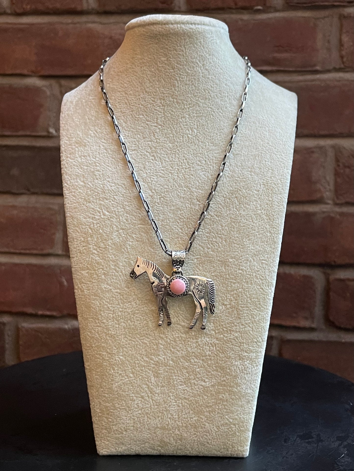 Pink Conch Horse Pendant | 925 Sterling Silver E254