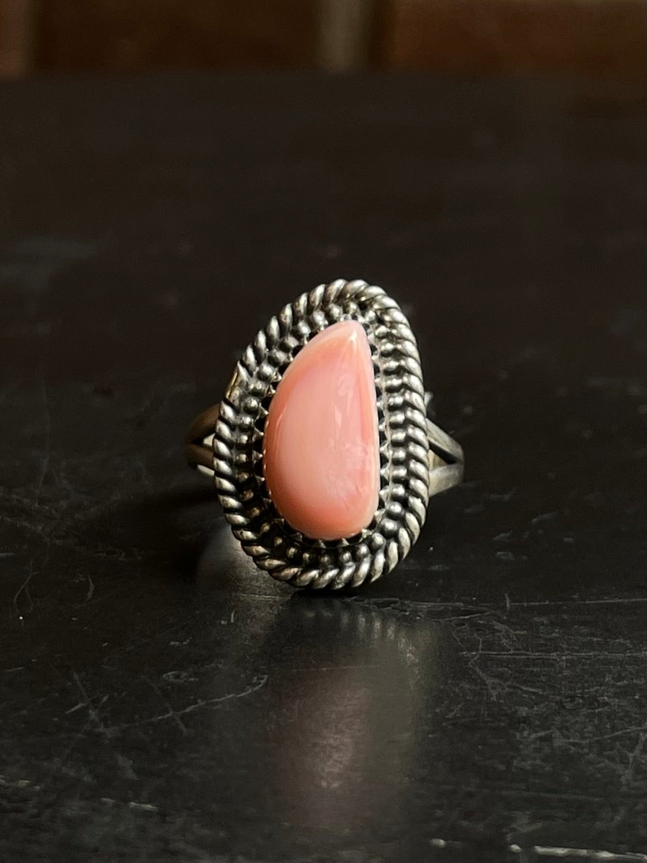Pink Conch Twisted Wire Ring | Sterling Silver | Size 8 | A470