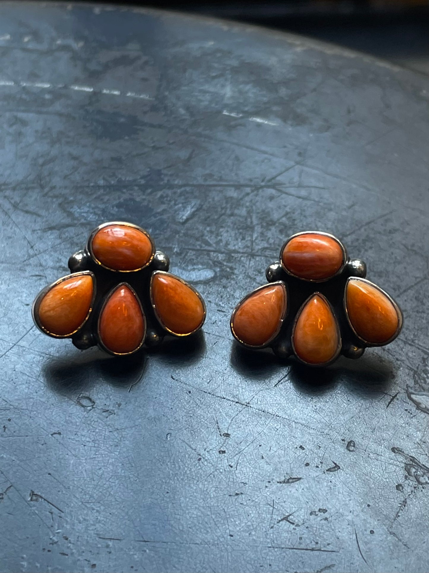 Spiny Oyster Fan Stud Earrings | Sterling Silver E646
