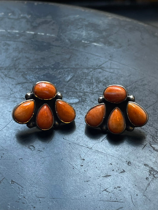 Spiny Oyster Fan Stud Earrings | Sterling Silver E646