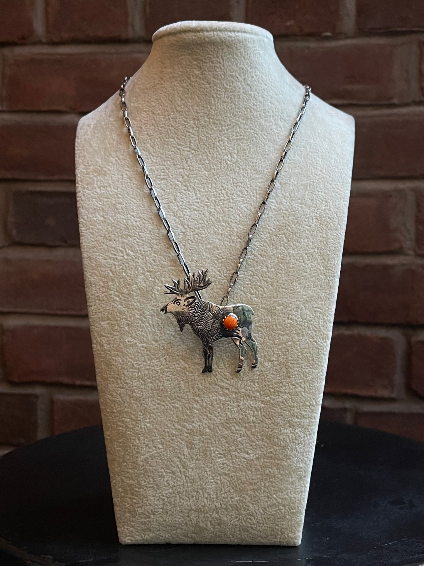 Spiny Oyster Elk Pendant | 925 Sterling Silver E231