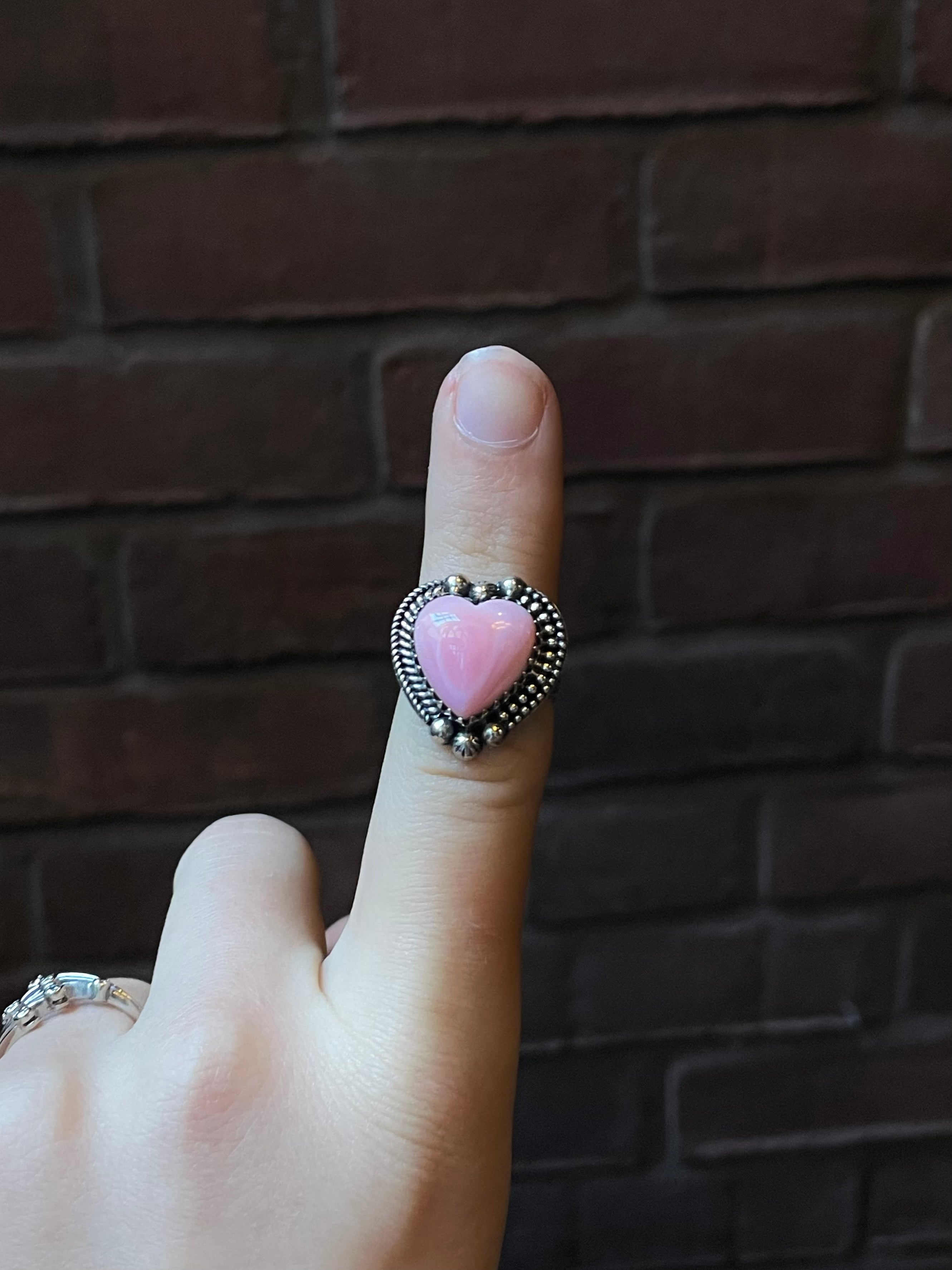 Pink Conch Heart Ring Size 7 | 925 Sterling Silver E424