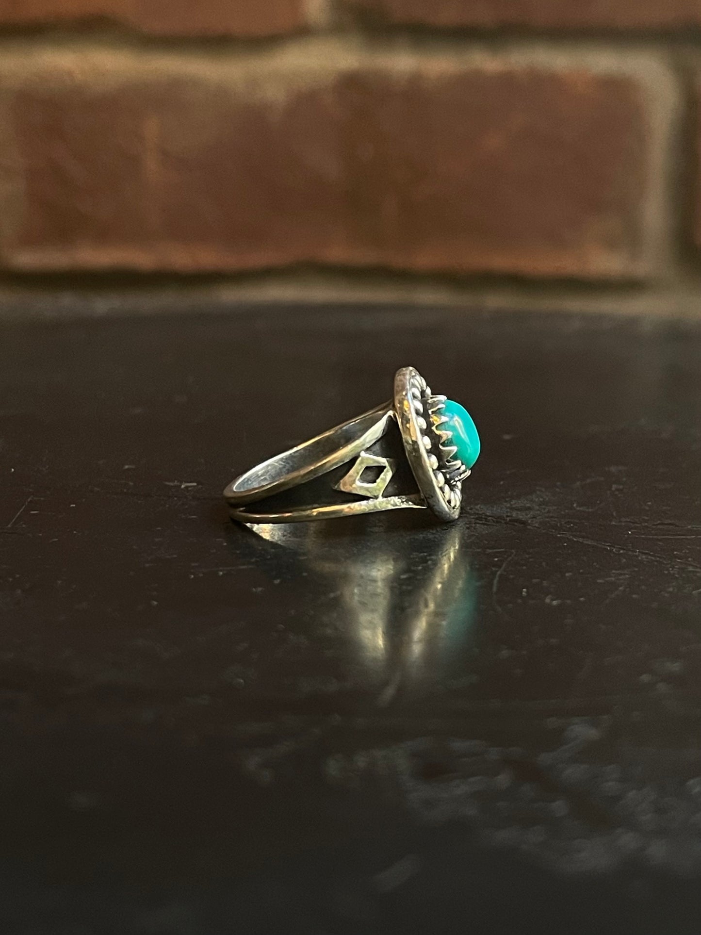 Kingman Turquoise Ring | Sterling Silver | Size 7 G369