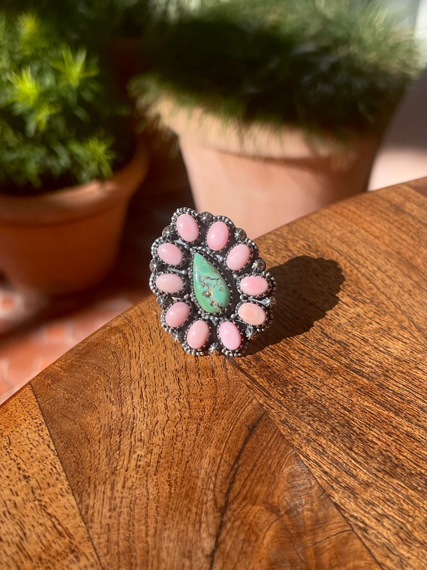 Pink Conch & Kingman Turquoise Cluster Ring Size 8 | 925 Sterling Silver C865