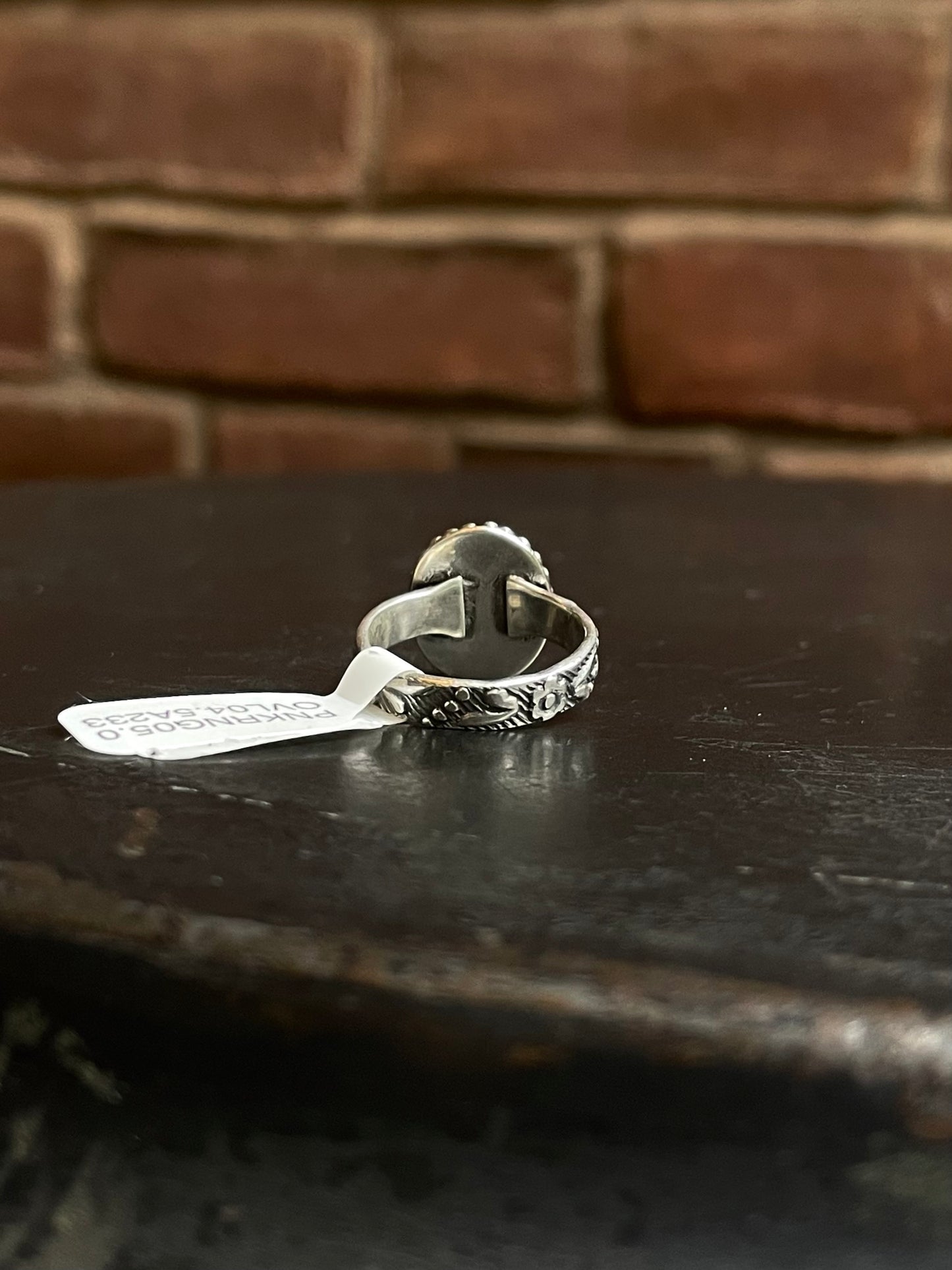 Pink Conch Oval Ring | Sterling Silver | Size 5 | A233
