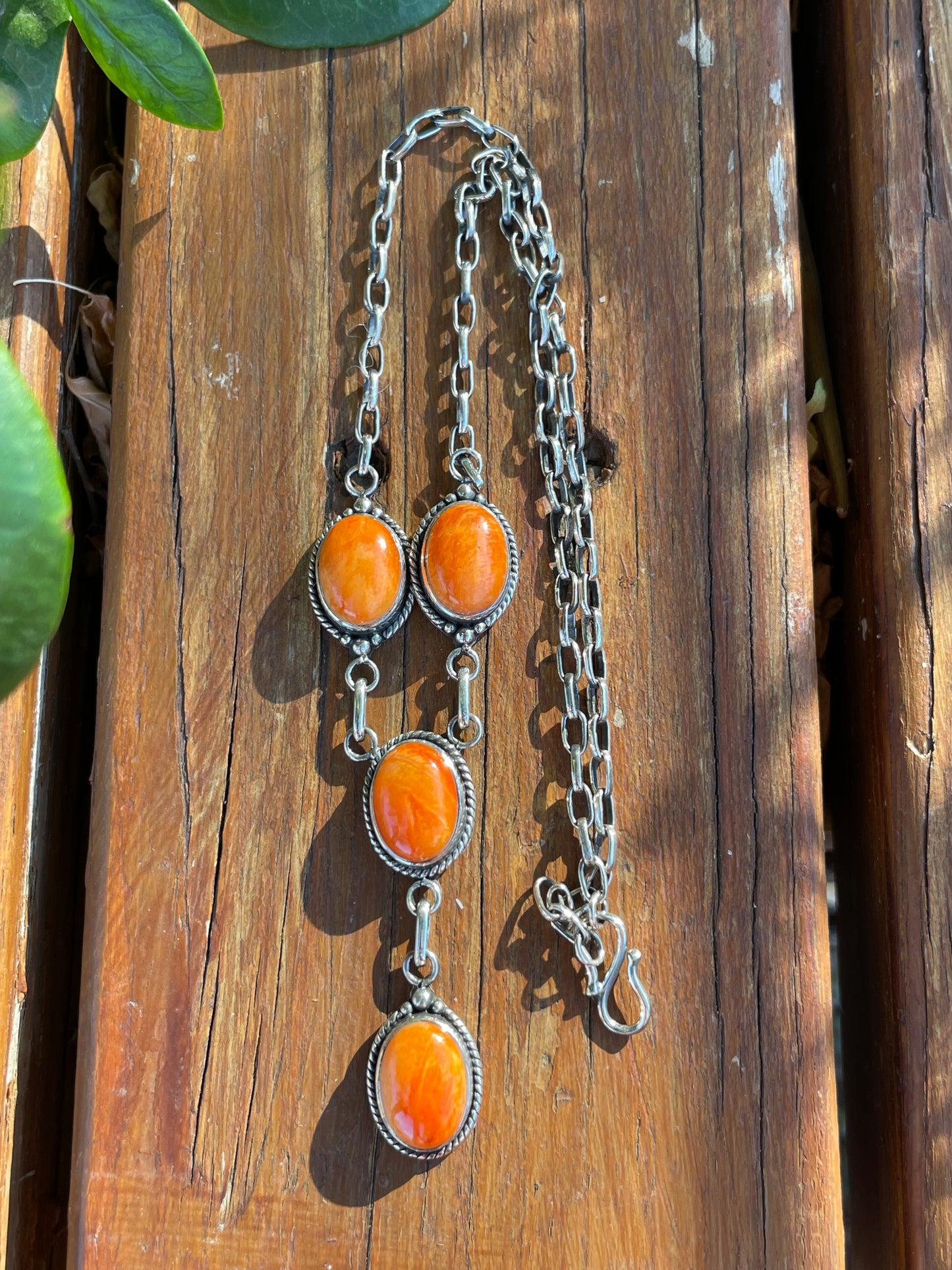 Spiny Oyster Vertical Pendant Necklace | Sterling Silver 925 | B896