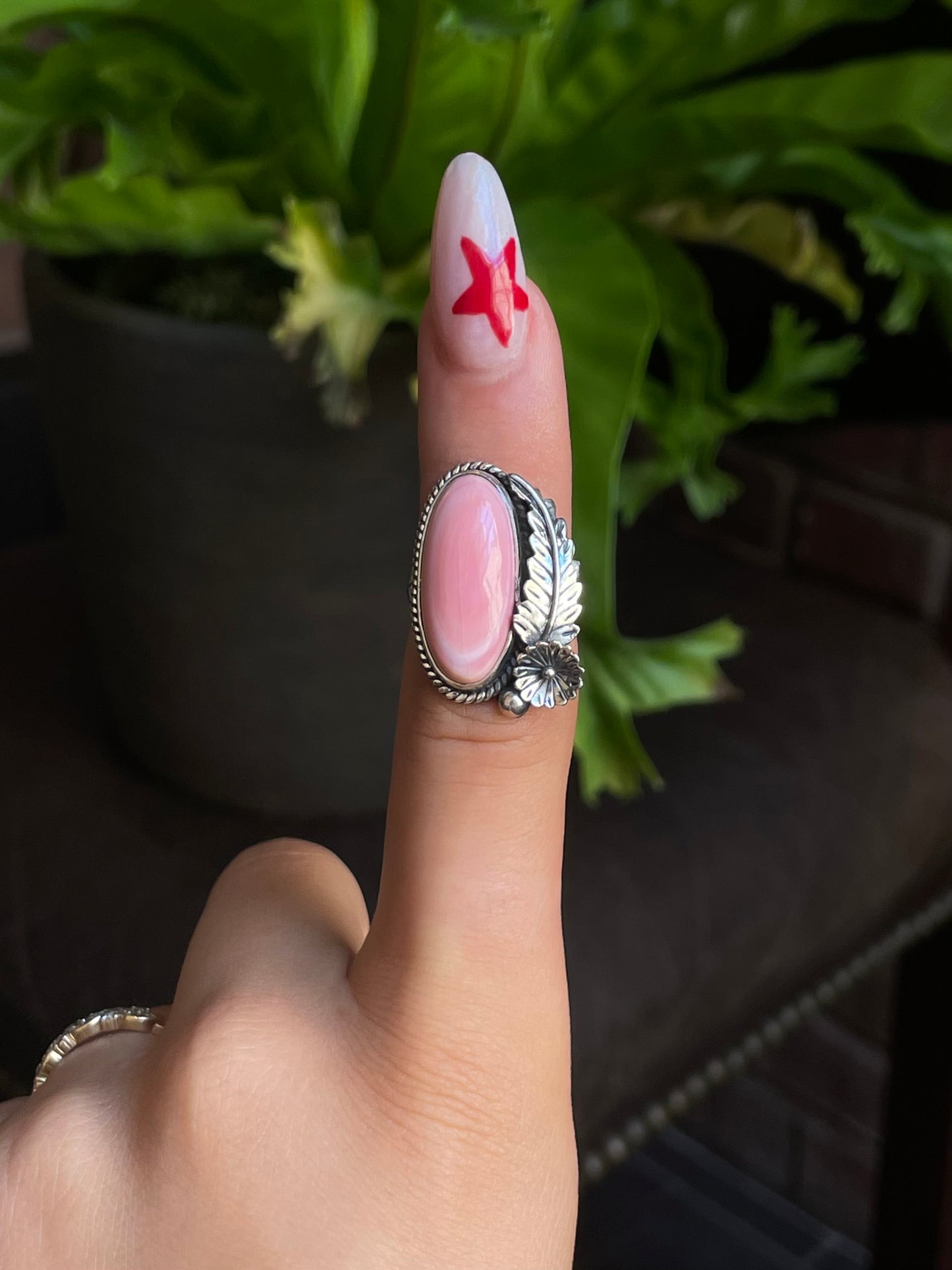 Pink Conch Floral Ring Size 6 | 925 Sterling Silver G528