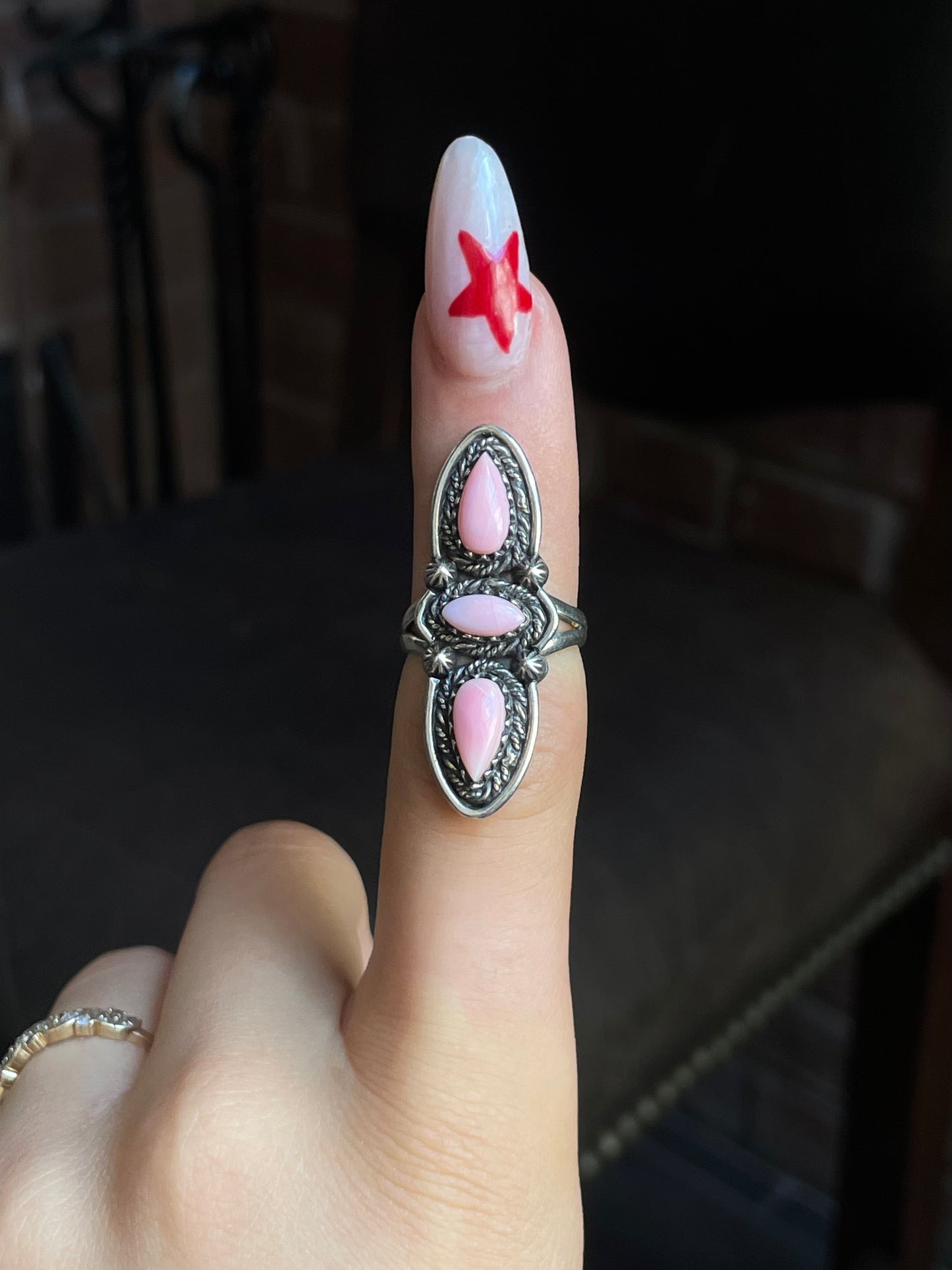 Pink Conch Triple Stone Ring Size 6 | 925 Sterling Silver G530