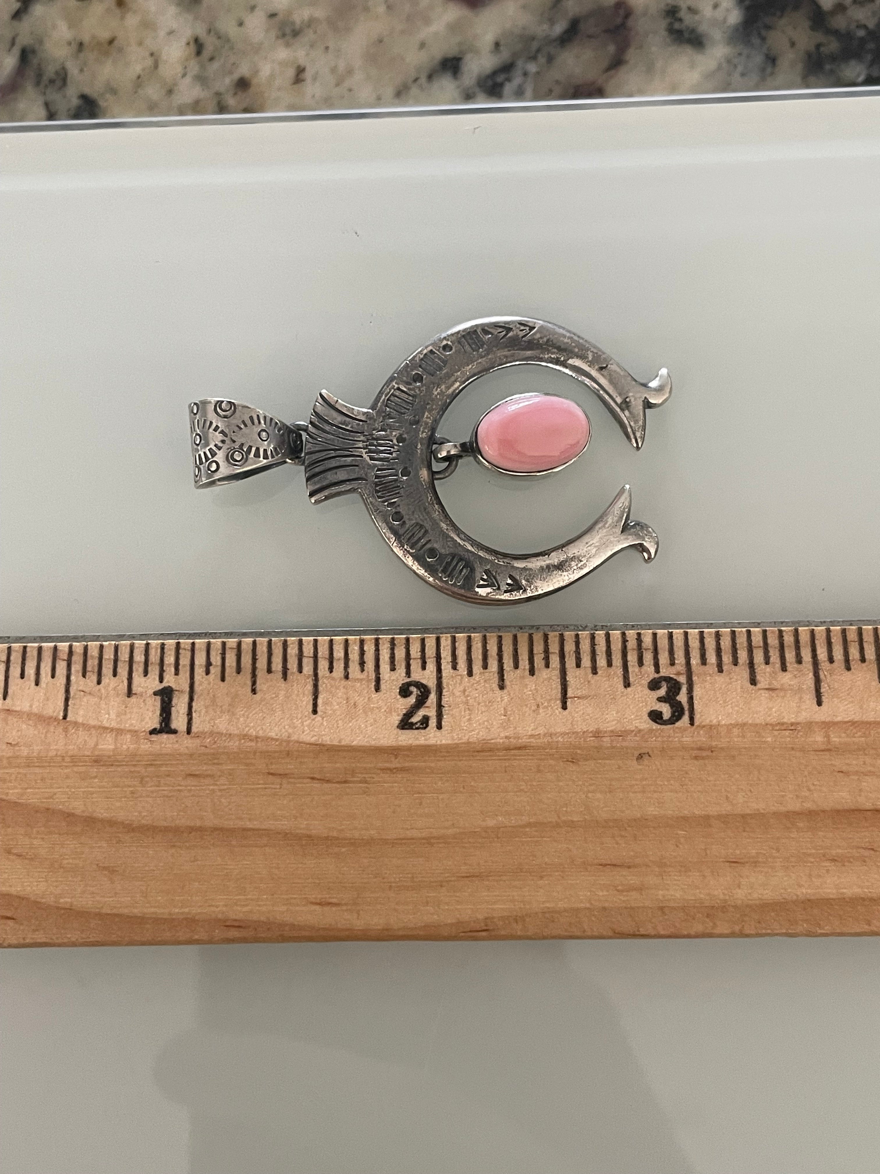 Pink Conch Naja Pendant | 925 Sterling Silver E282