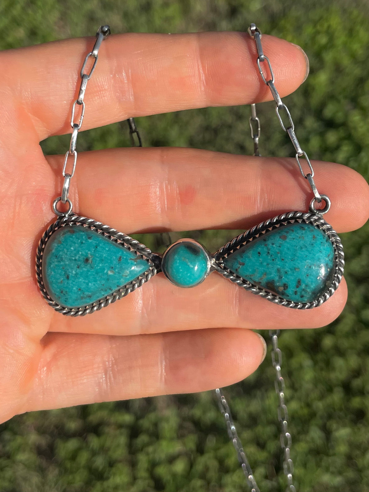 Kingman Turquoise Bar Necklace | Bow Style Center | 925 Silver E624