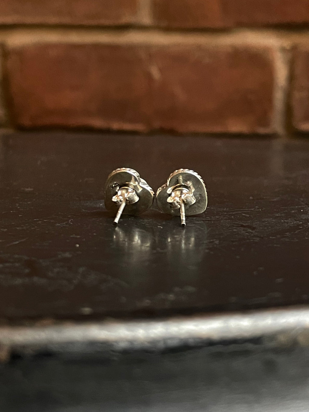 Pink Conch Heart Stud Earrings | 925 Sterling Silver G178