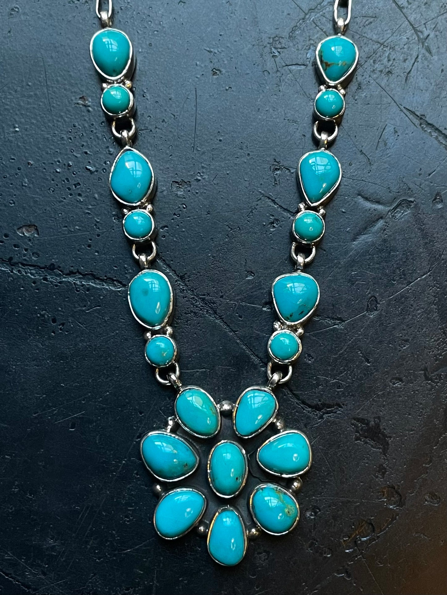 Kingman Turquoise Flower Necklace | 925 Sterling Silver E611
