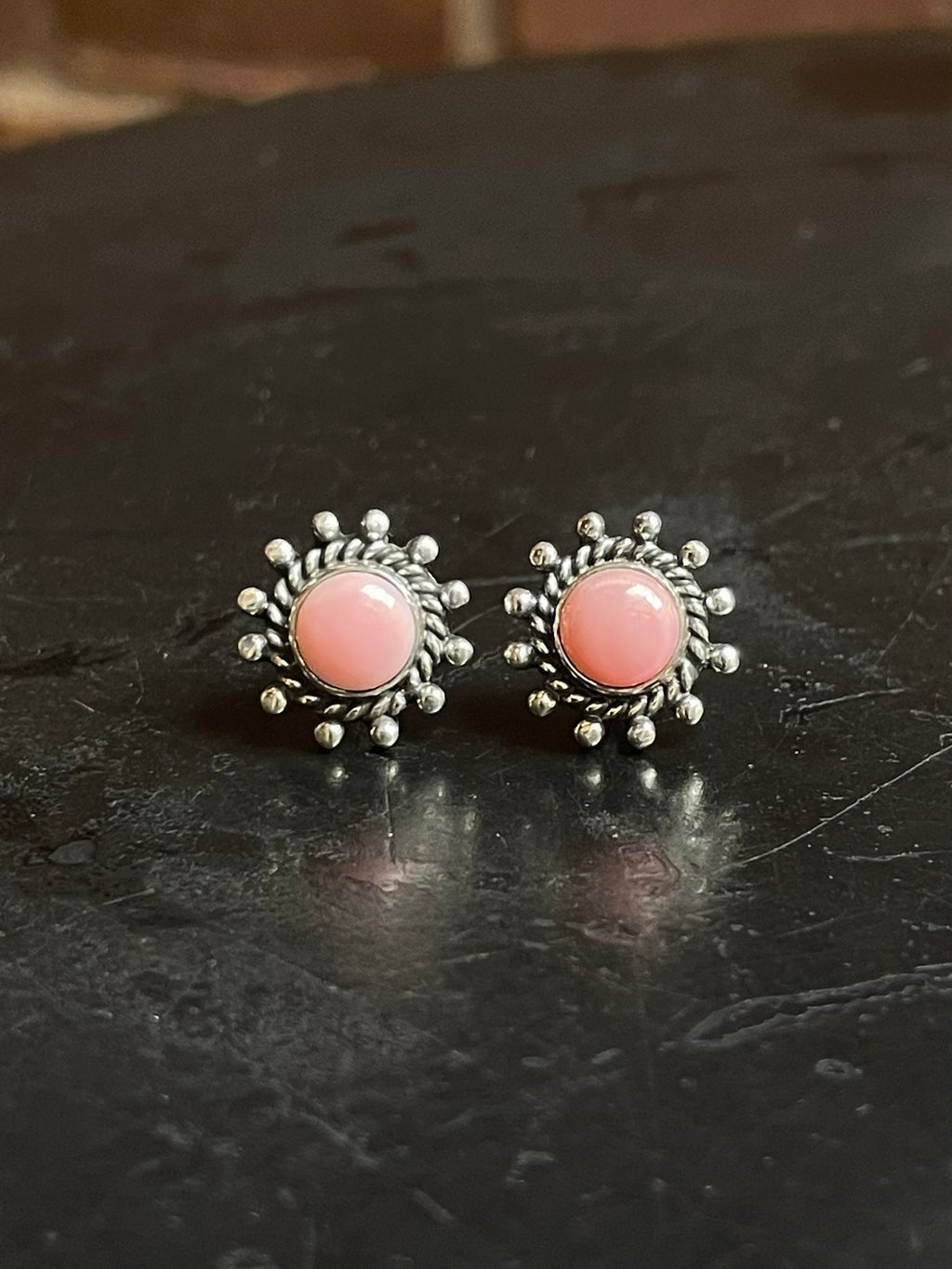Pink Conch Stud Earrings | 925 Sterling Silver E794
