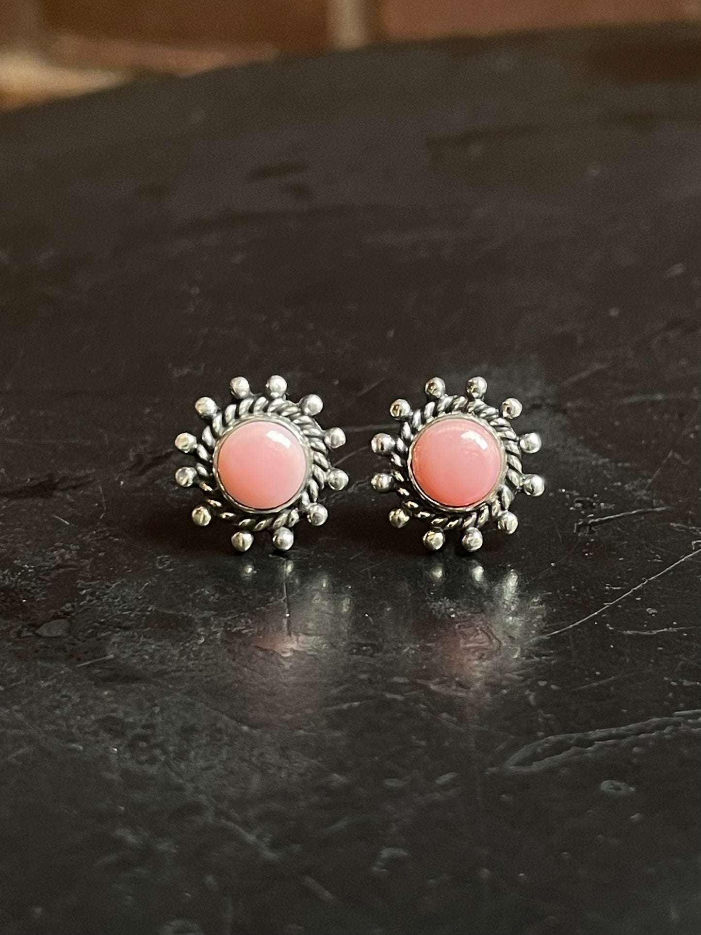 Pink Conch Stud Earrings | 925 Sterling Silver E794
