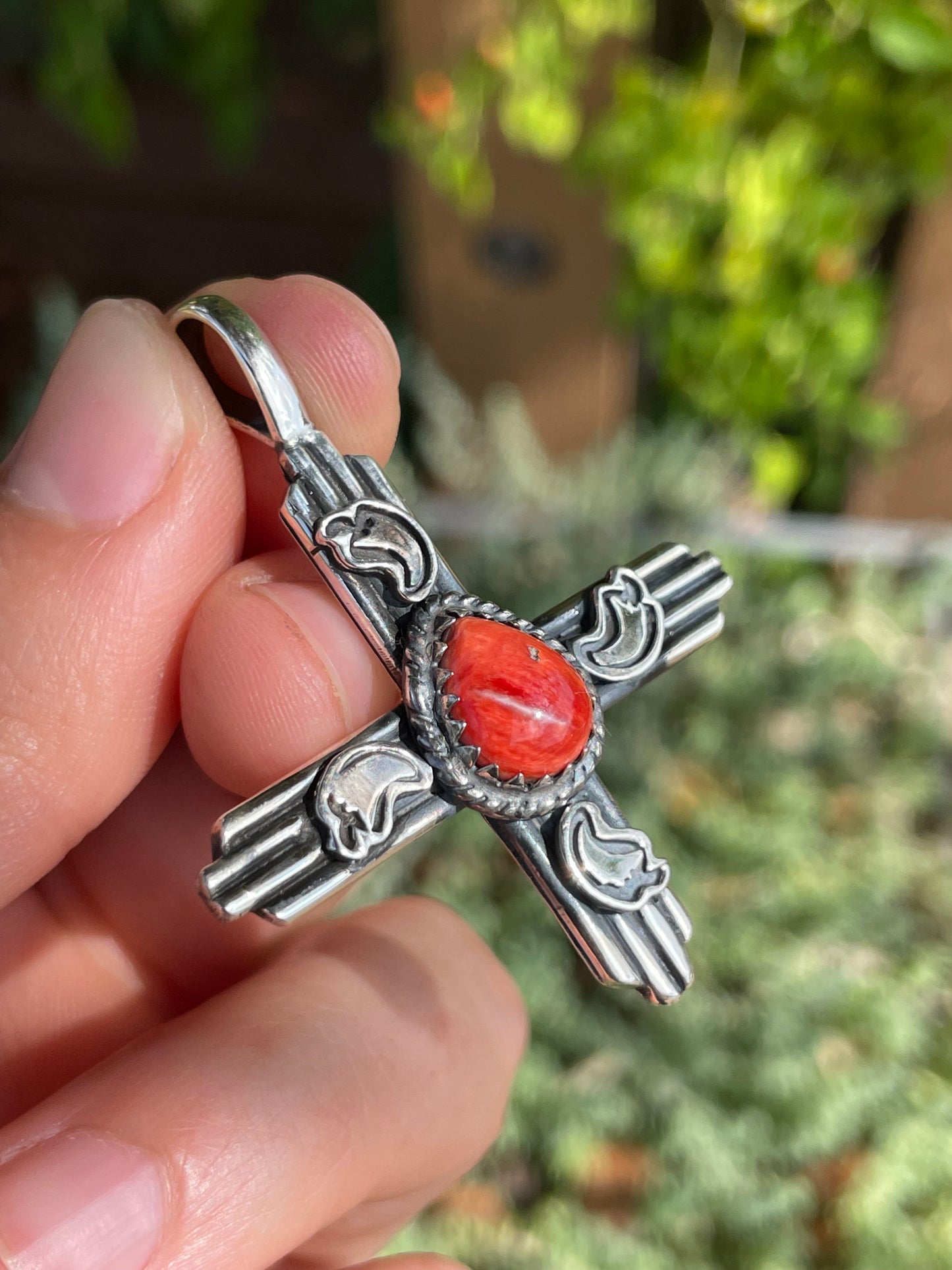 Spiny Oyster Cross Pendant | 925 Sterling Silver B210