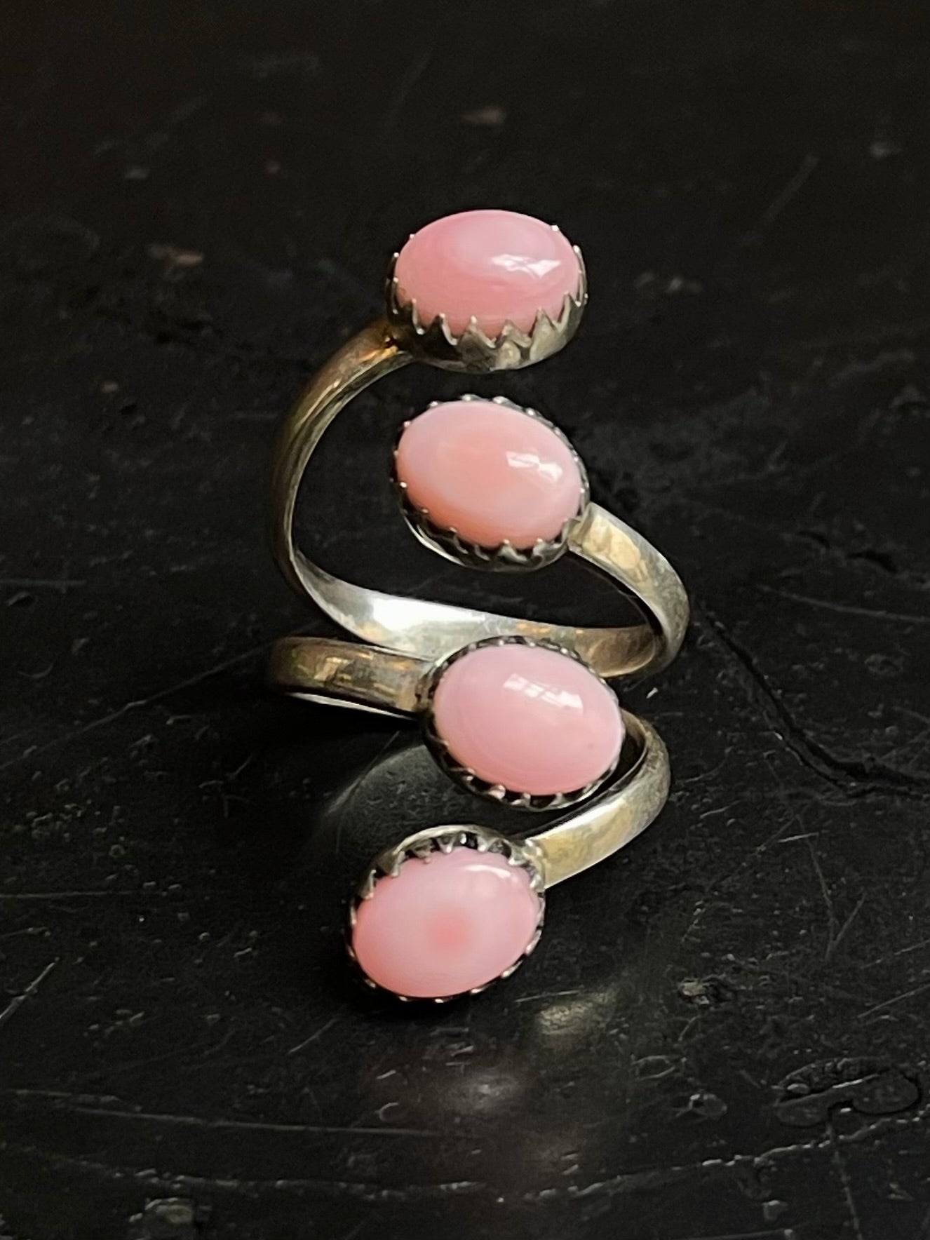 Pink Conch Bypass Ring Size 7 | 925 Sterling Silver G151