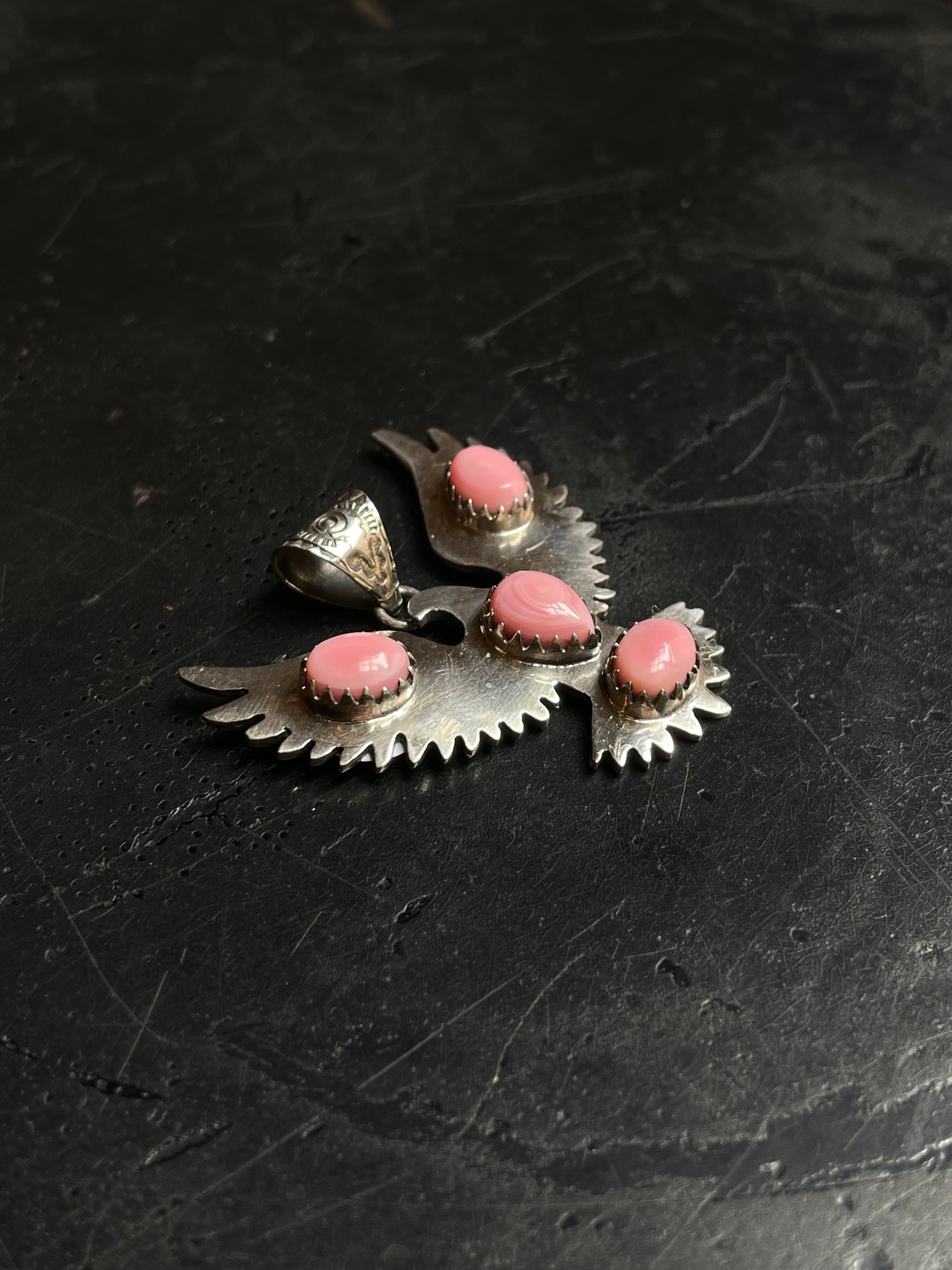 Pink Conch Bird Pendant | 925 Sterling Silver C990