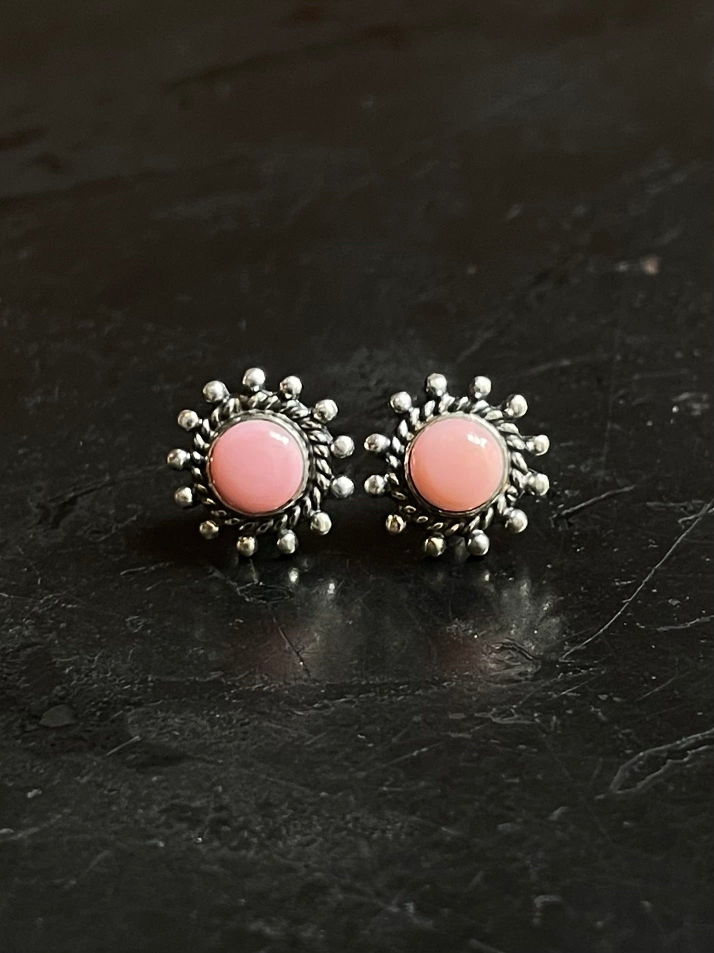 Pink Conch Stud Earrings | 925 Sterling Silver E796