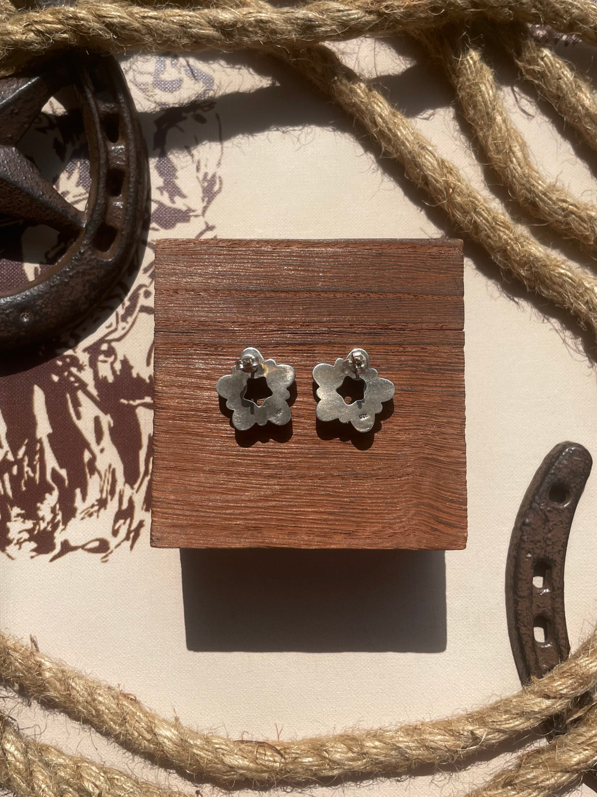 Black Onyx Cluster Stud Earrings | 925 Sterling Silver G720