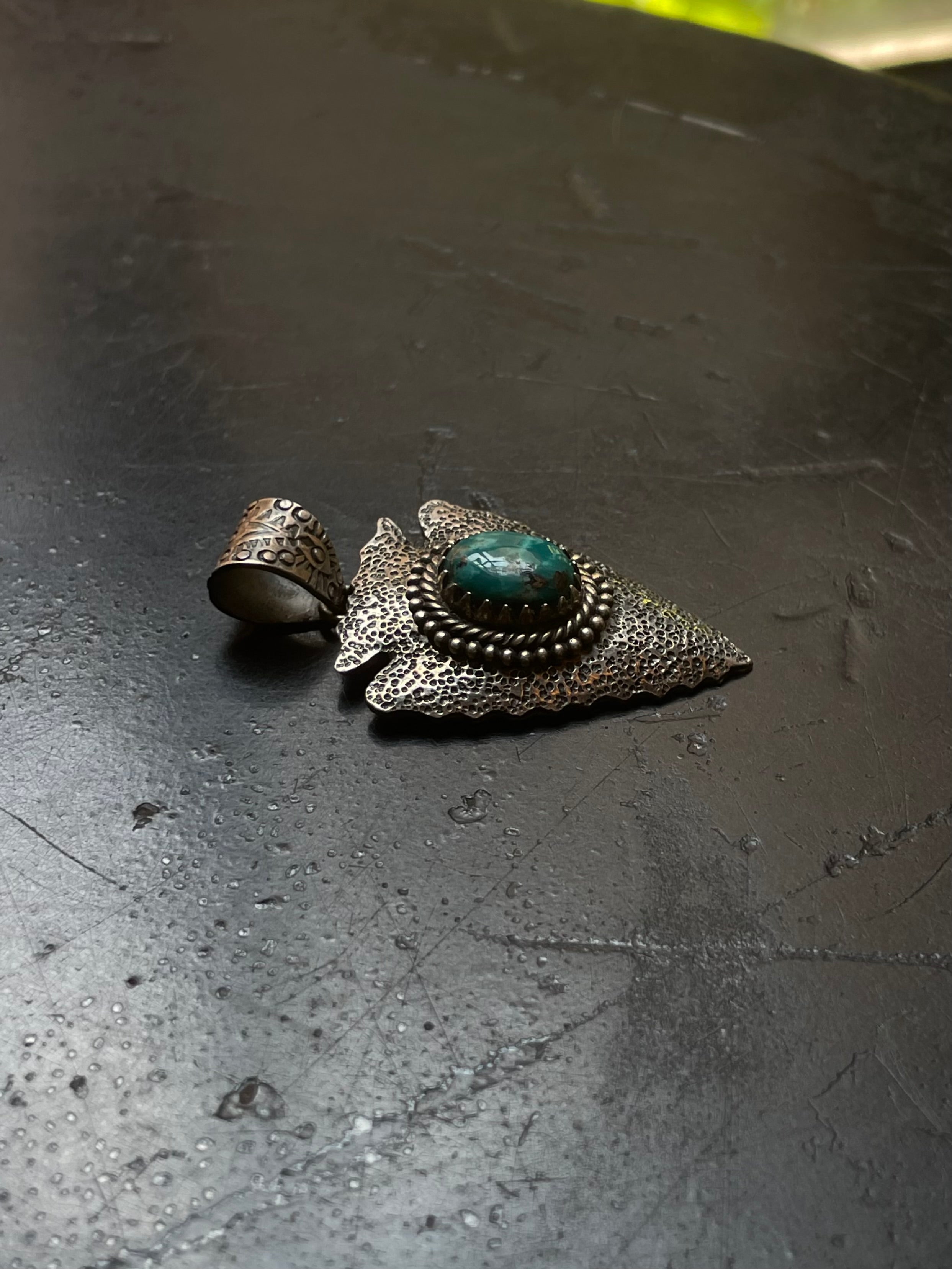 Kingman Turquoise Arrowhead Pendant | 925 Sterling Silver G616