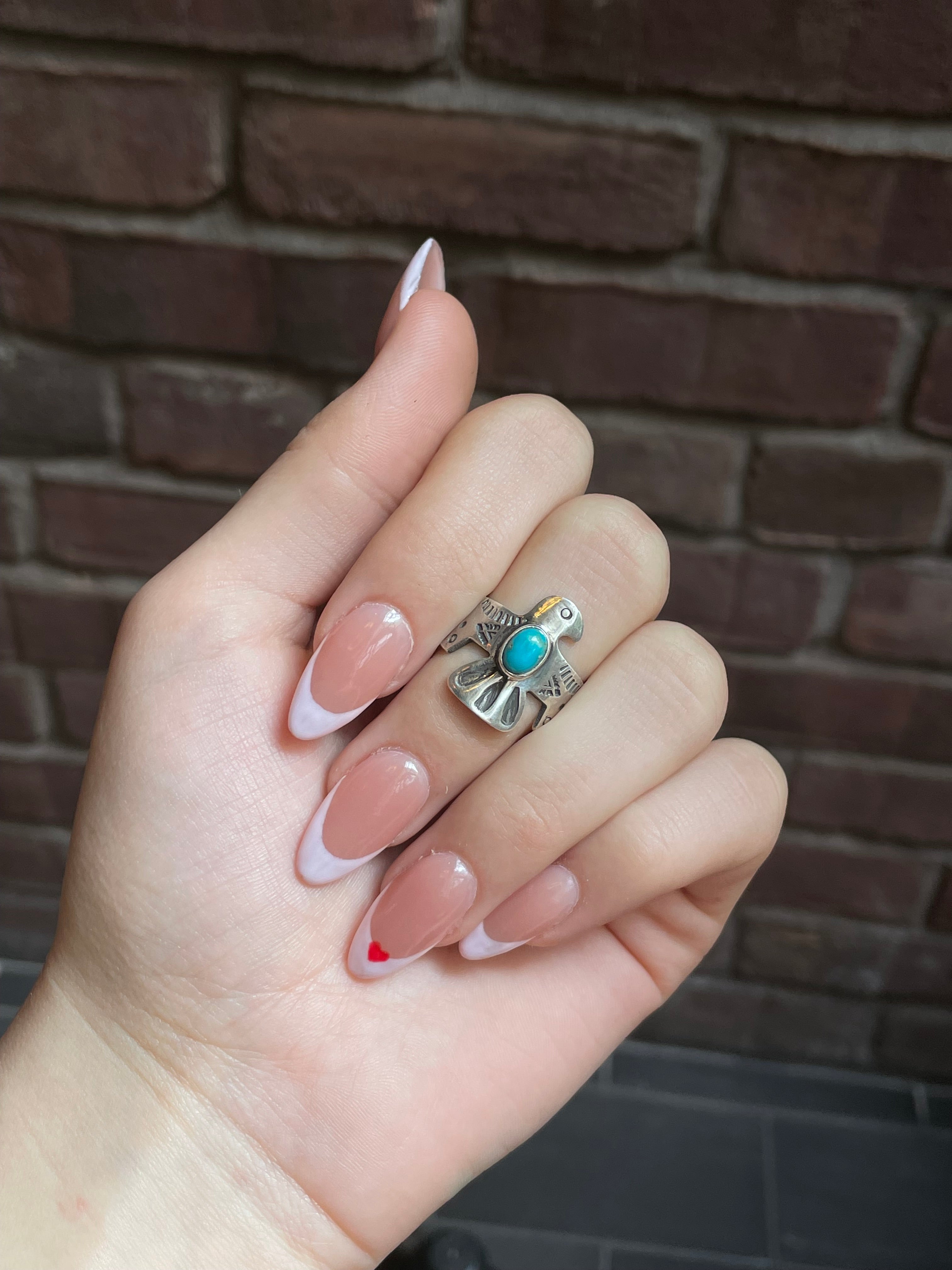 Kingman Turquoise Thunderbird Ring Size 7 | 925 Sterling Silver E737
