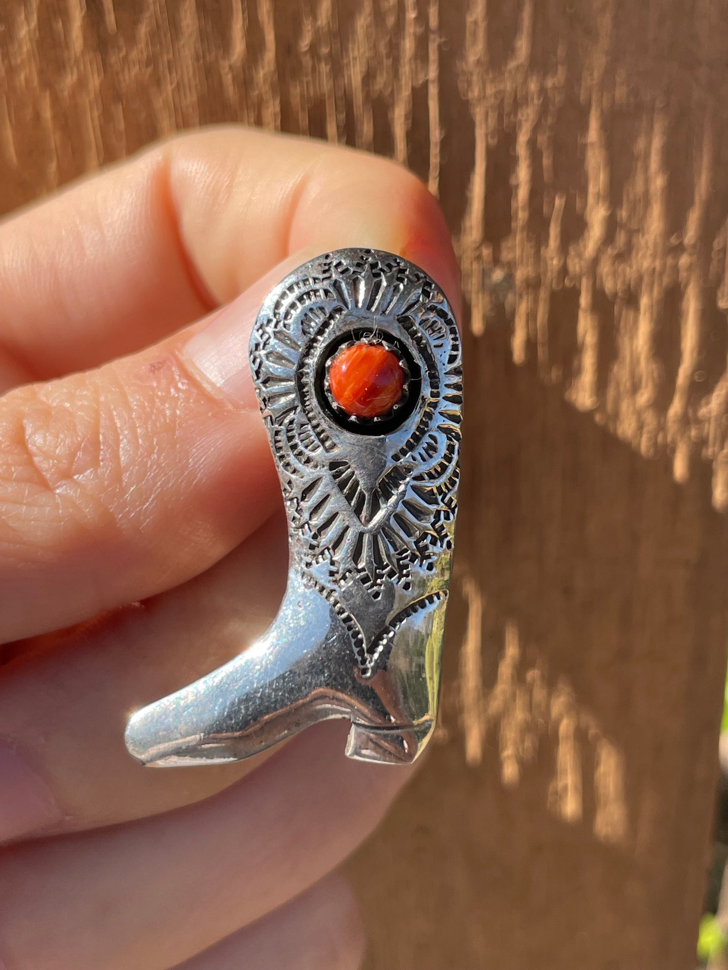 Spiny Oyster Boot Pendant | 925 Sterling Silver B917