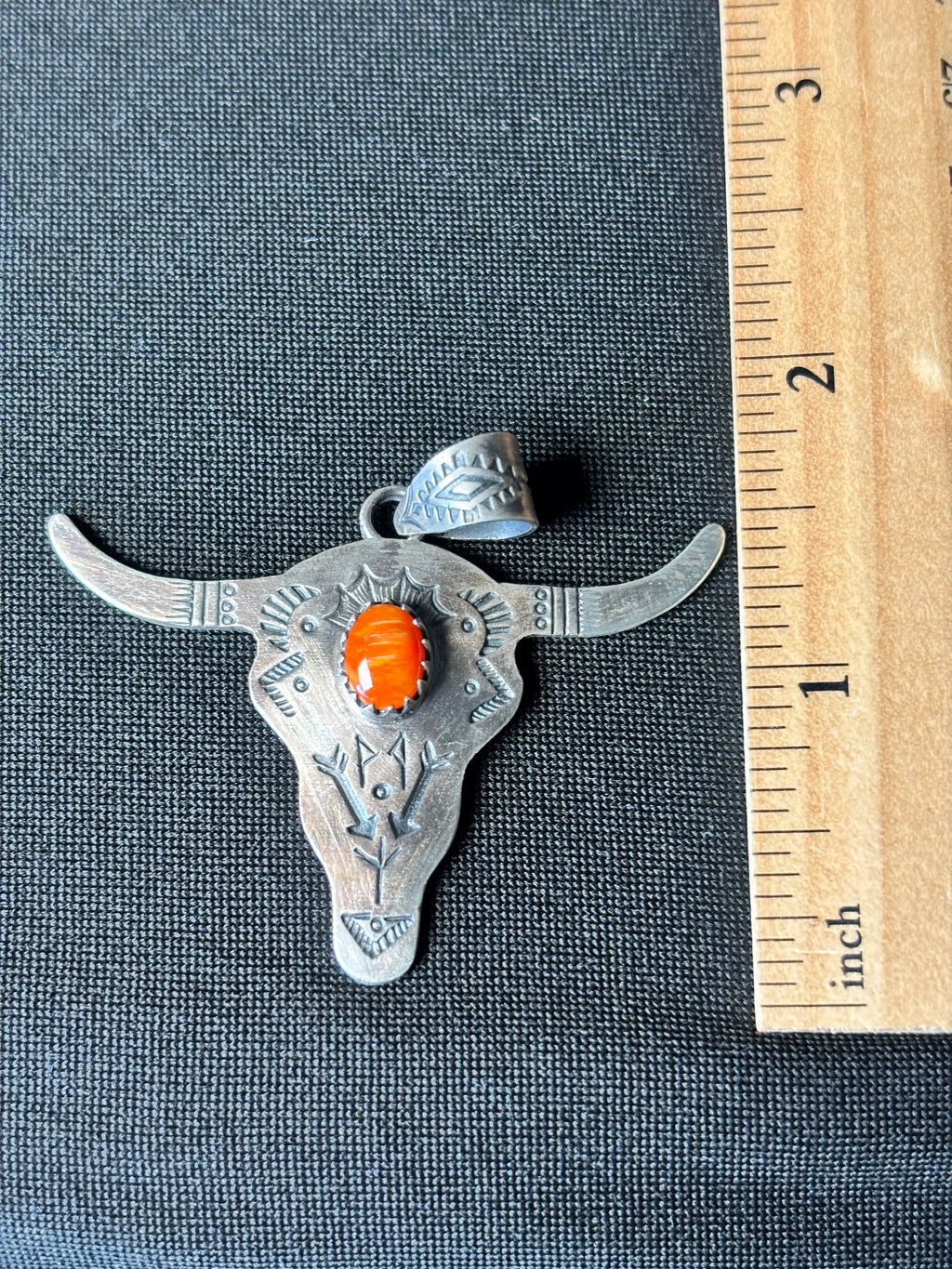 Spiny Oyster Bull Skull Pendant | 925 Sterling Silver Z001